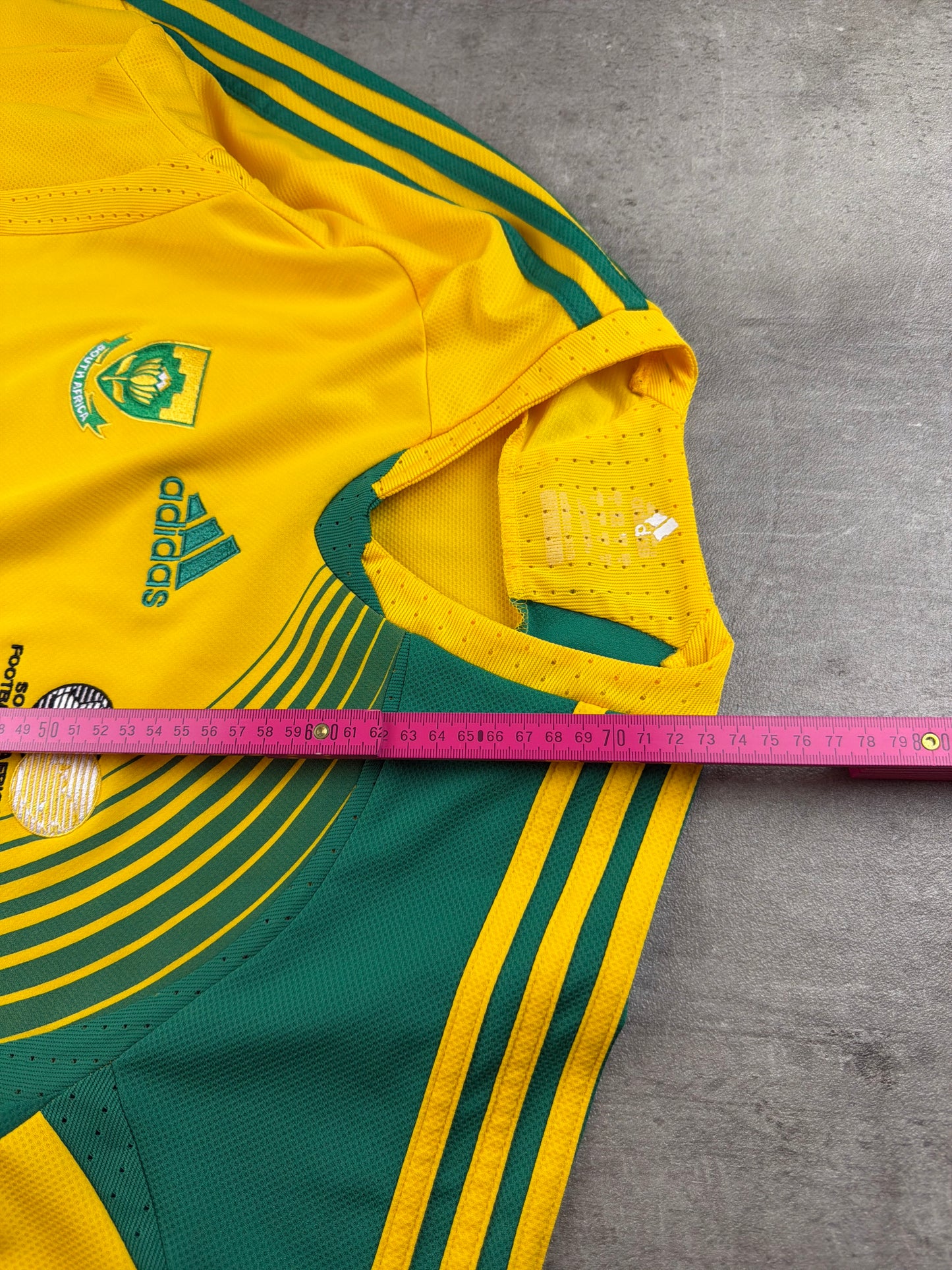 Adidas Vintage 2000s South Africa "SAFA" Football Jersey - Yellow / Green / Graphic Print