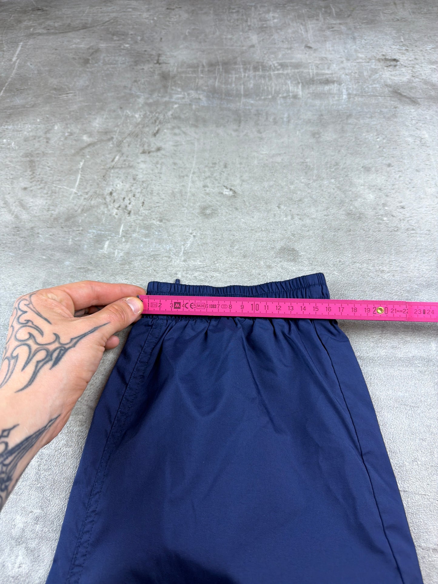 Vintage Adidas 00s Baggy Nylon Trackpants – Dark Navy / Red-White Stripes