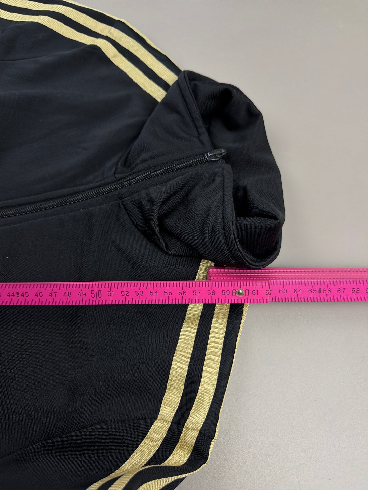Adidas Vintage "Firebird" Trackjacket - Black / Gold Metallic