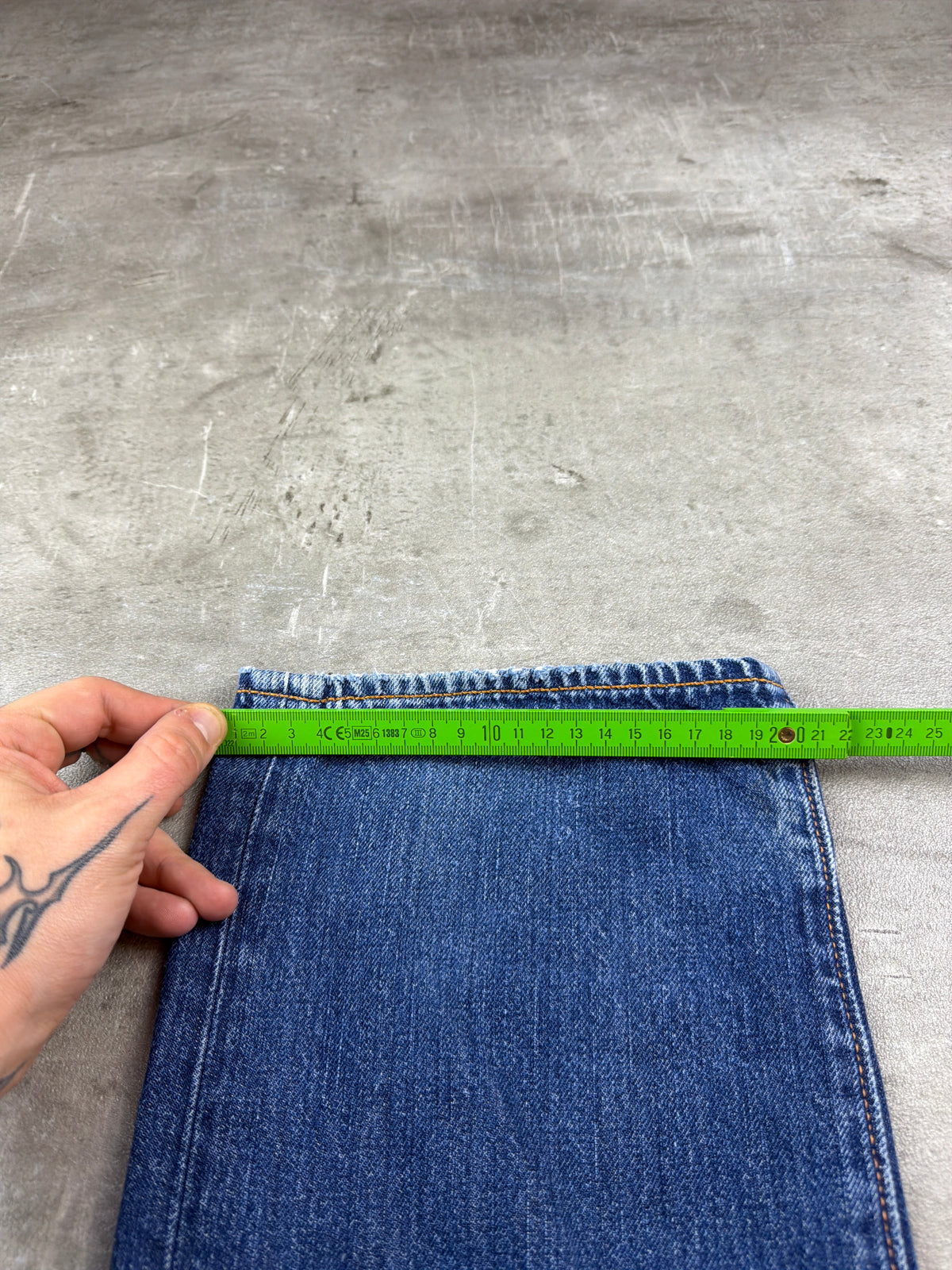 Levi's "501" Vintage Faded Straight Leg Denim Jeans - Washed Blue - Past Pieces