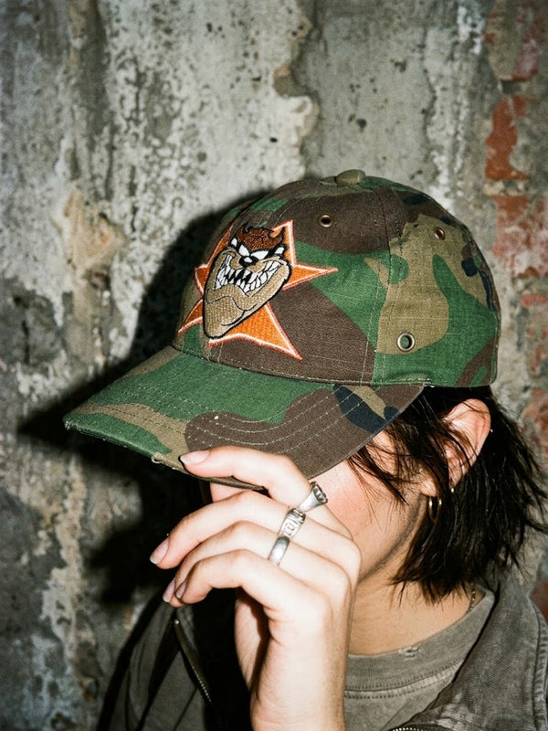 Vintage Warner Bros. "Tazmania" Camo Cap - Woodland Camouflage
