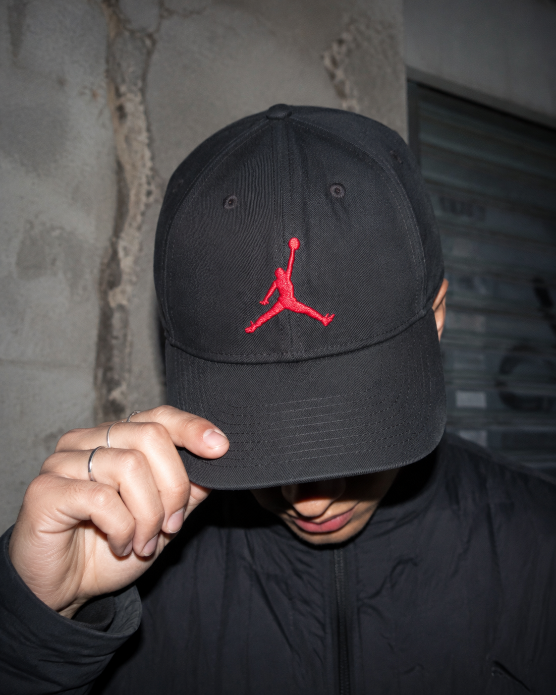 Nike Air Jordan Jumpman Snapback Cap - Black / Red