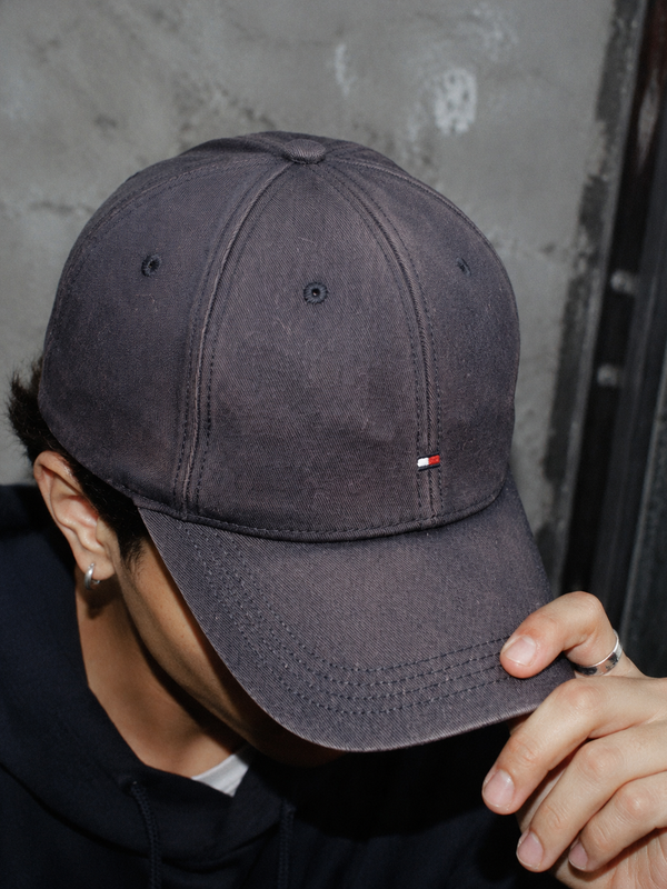Tommy Hilfiger Small Logo Dad Cap - Faded Navy