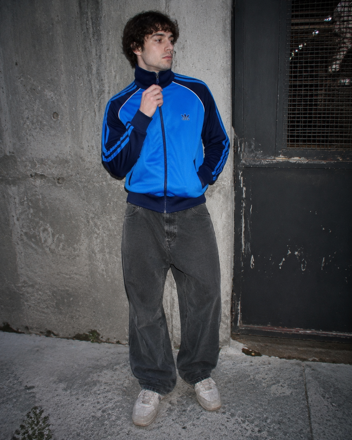 Adidas Vintage High-Neck Tracktop - Light Blue / Dark Blue