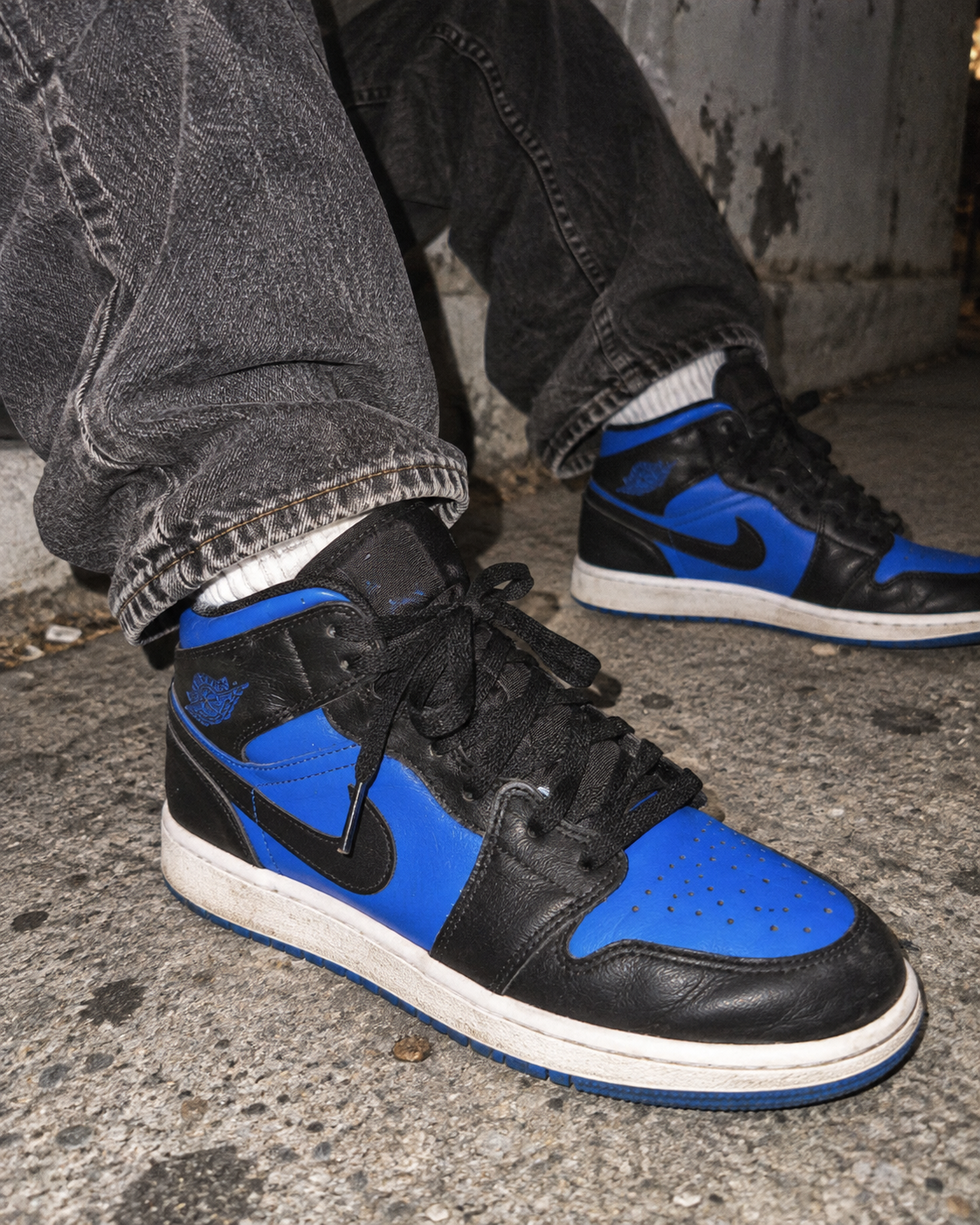 Nike Air Jordan 1 Mid Retro "Royal Blue" - Black & Royal Blue