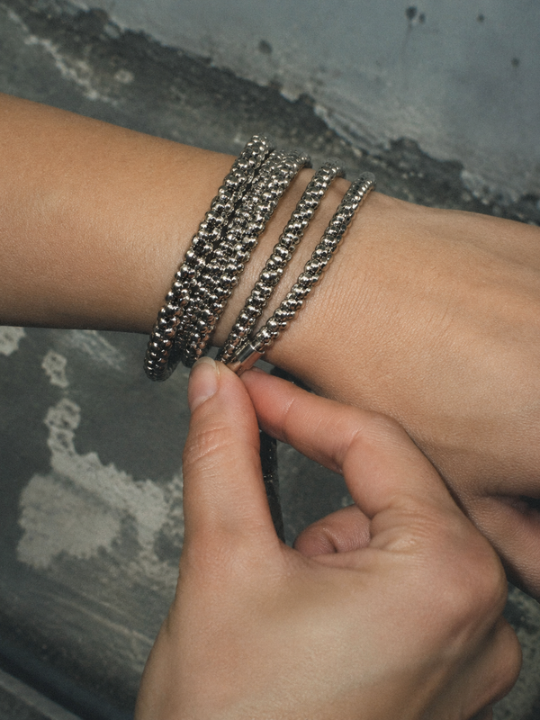 Pierre Lang Chunky Beaded Spiral Wrap Bracelet – Metallic Silver Cyber Y2K