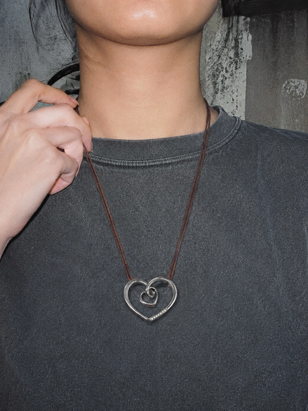 Pierre Lang "Double Heart" Suede Cord Pendant Necklace – Silver / Brown Y2K Aesthetic