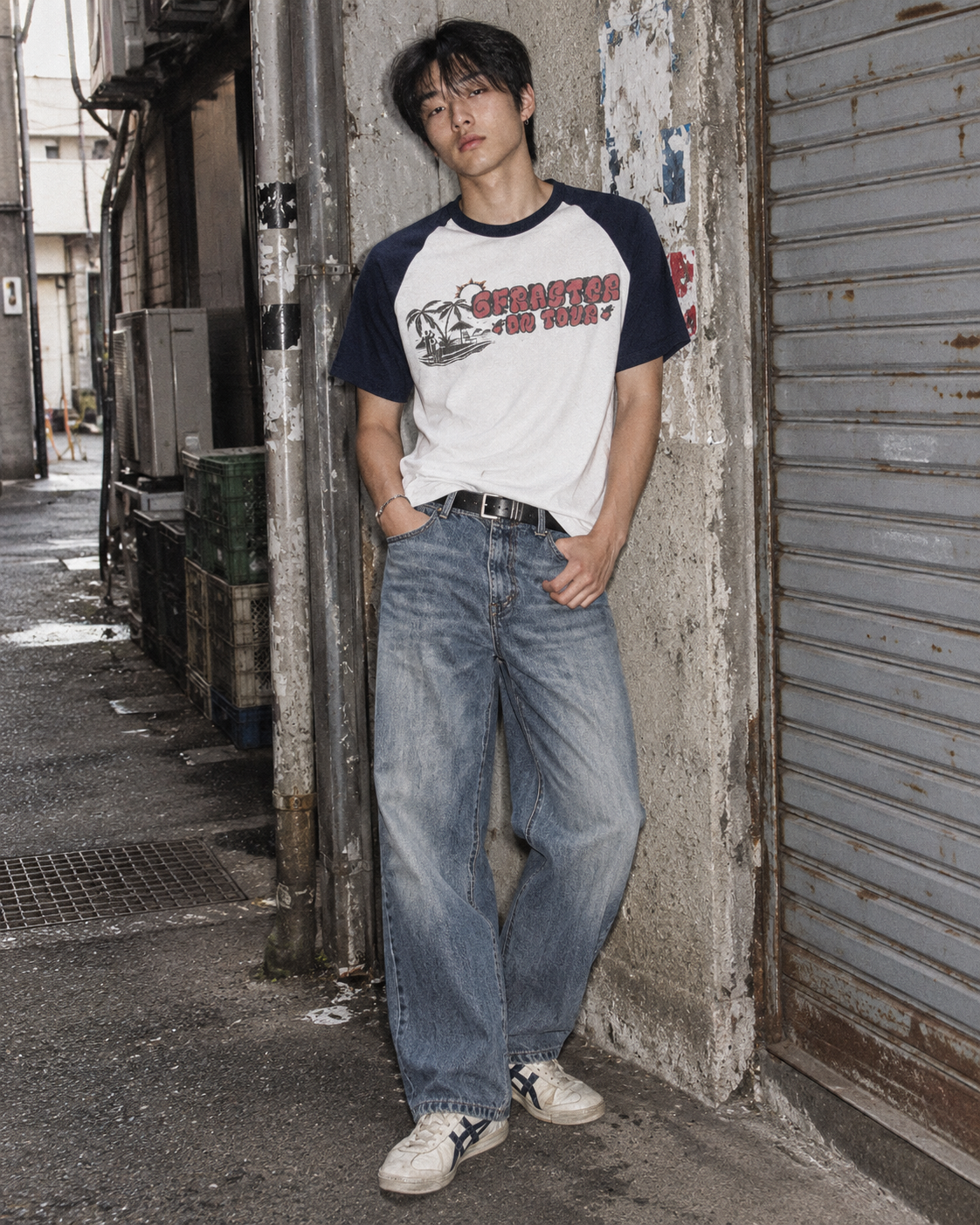 Fruit of the Loom Y2K "Gefaster On Tour" Raglan Tee - White / Navy Blue