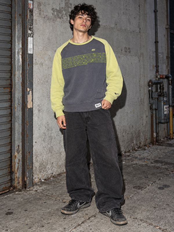 Nike Tailwind Athletic 2000s Raglan Crewneck Sweatshirt - Faded Grey & Lime Green