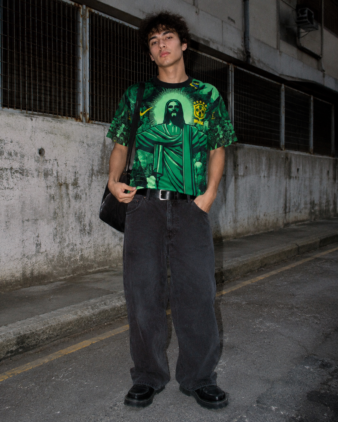 Nike Brazil "Cristo Redentor" Vini Jr. Fantasy Trikot – Neon Green Graphic Print
