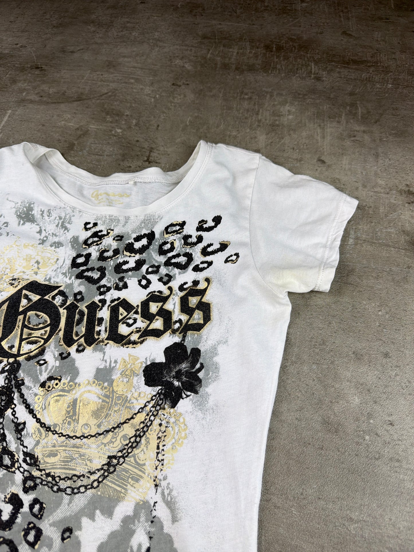 Guess Y2K Leopard Print Graphic Tee - White / Gold