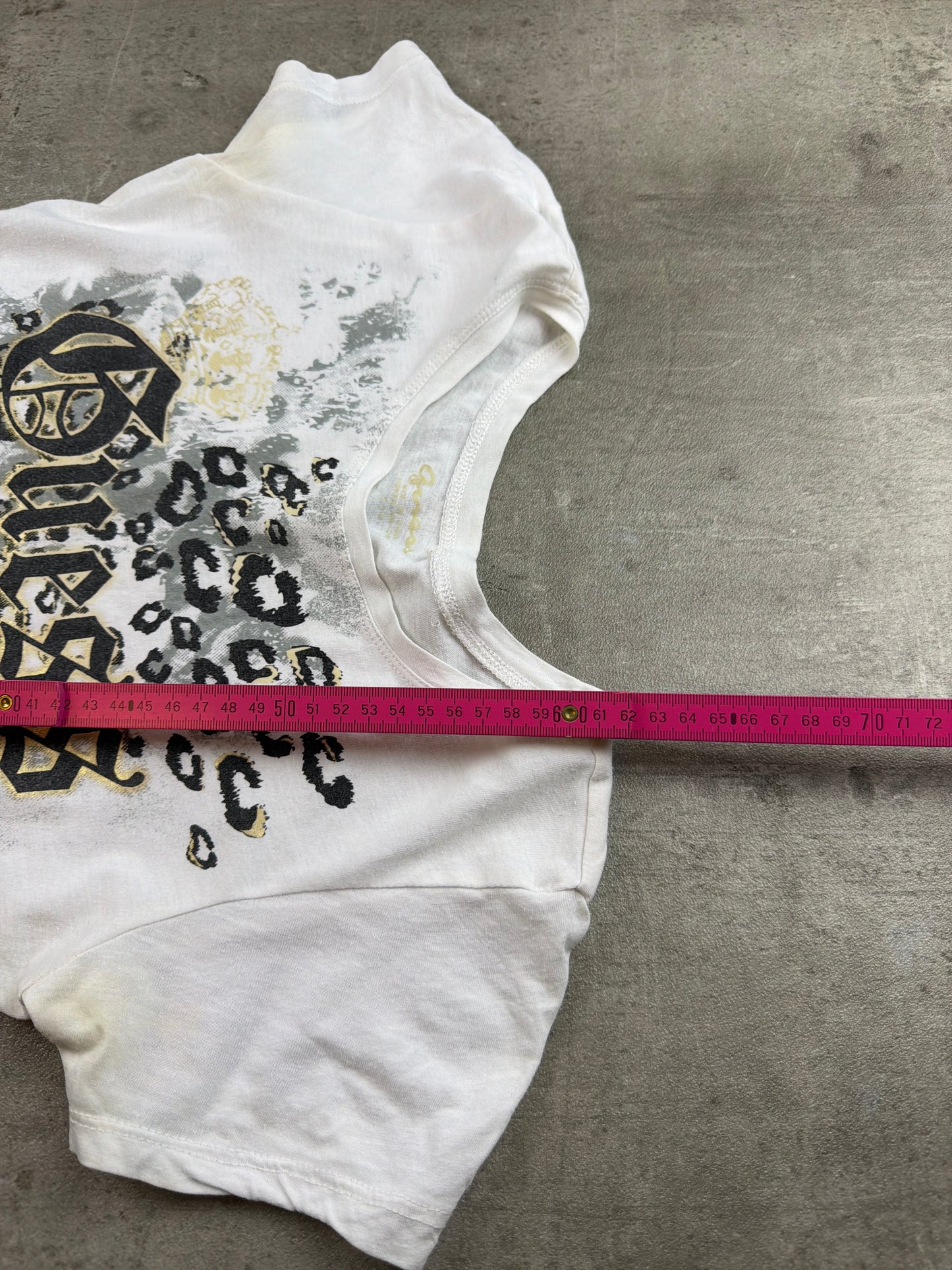 Guess Y2K Leopard Print Graphic Tee - White / Gold