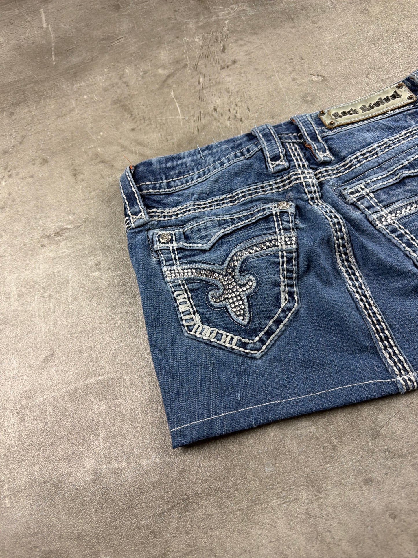 Rock Revival Embellished Rhinestone Low-Waist Denim Mini Skirt – Medium Wash