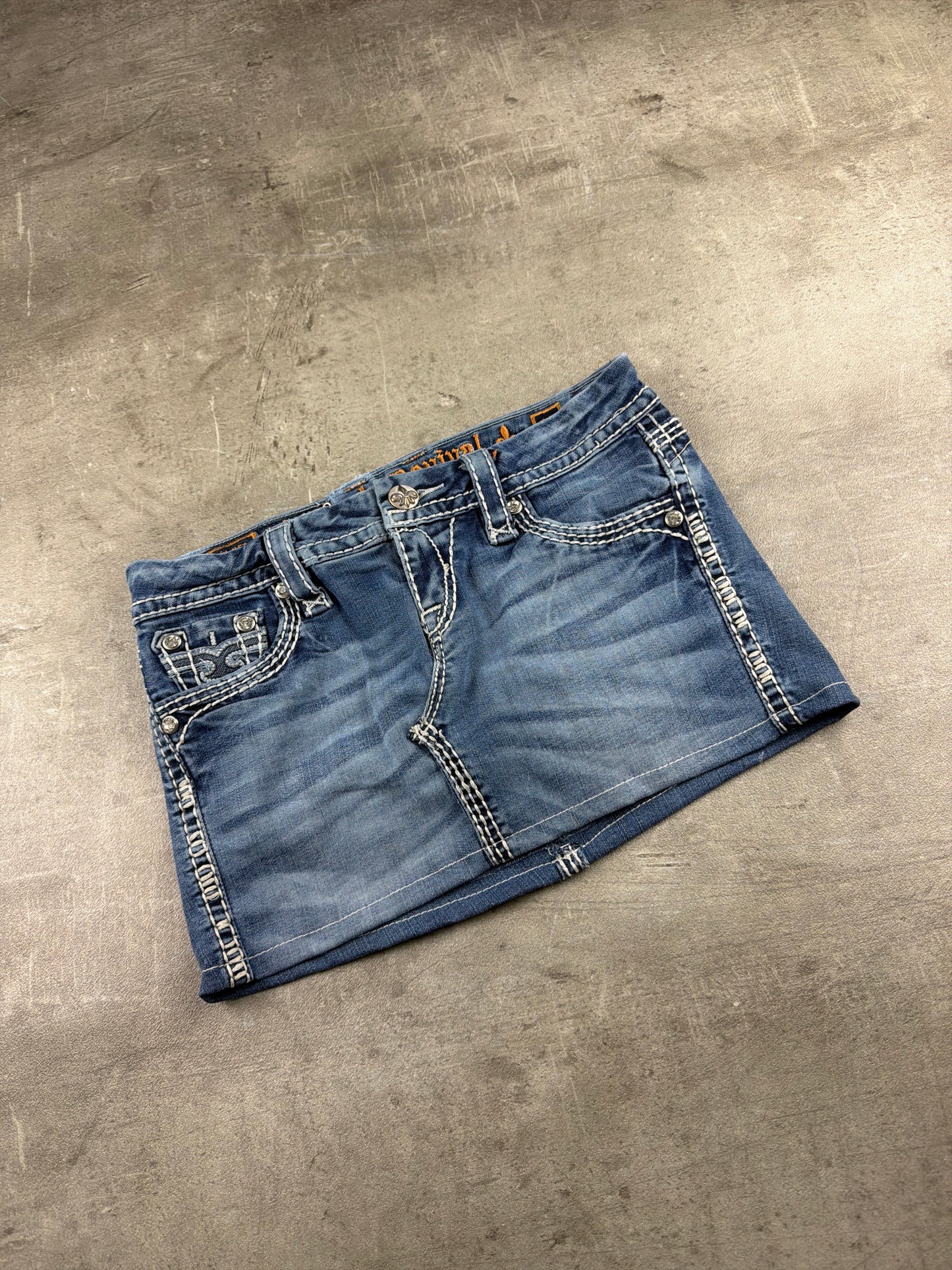Rock Revival Embellished Rhinestone Low-Waist Denim Mini Skirt – Medium Wash