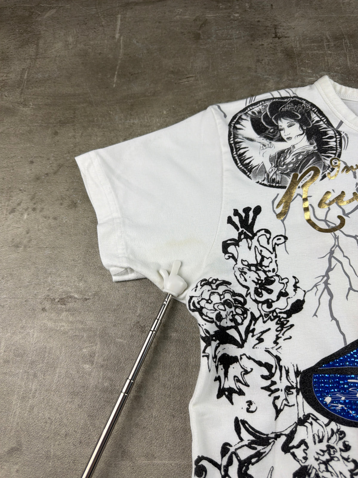 Rusty Neal "Rock'n'Roll" Graphic Rhinestone Tee - White / Graphic Print