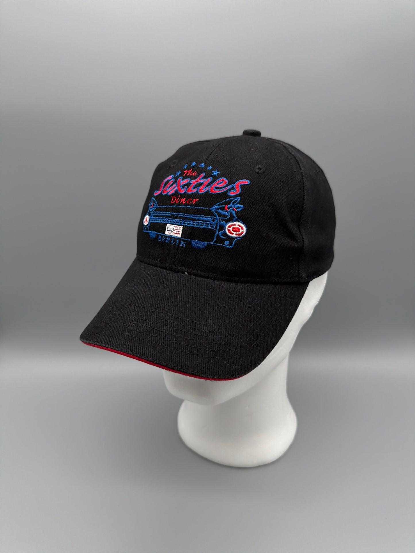 "The Sixties Diner Berlin" Embroidered Graphic Cap - Black / Red