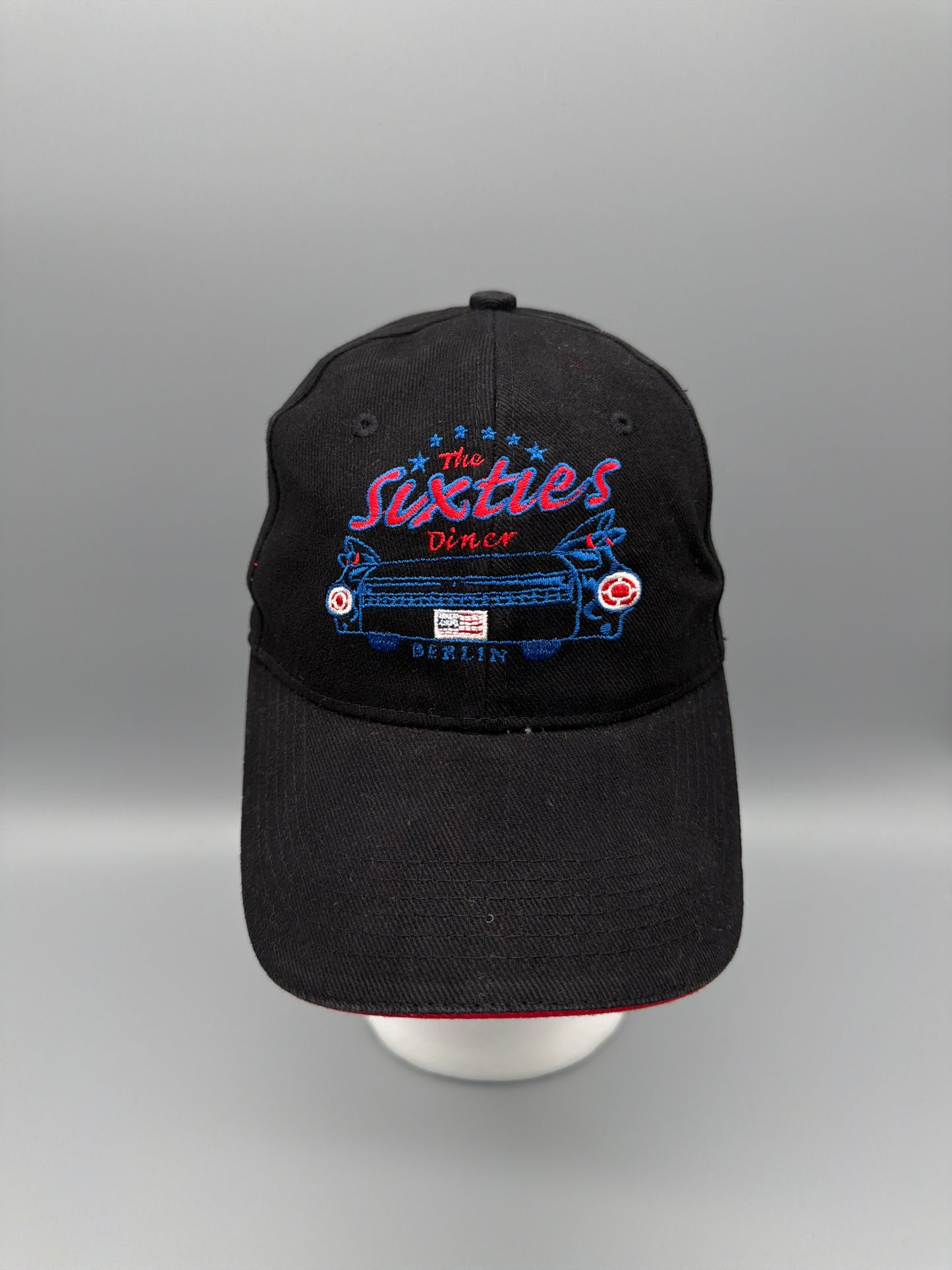 "The Sixties Diner Berlin" Embroidered Graphic Cap - Black / Red
