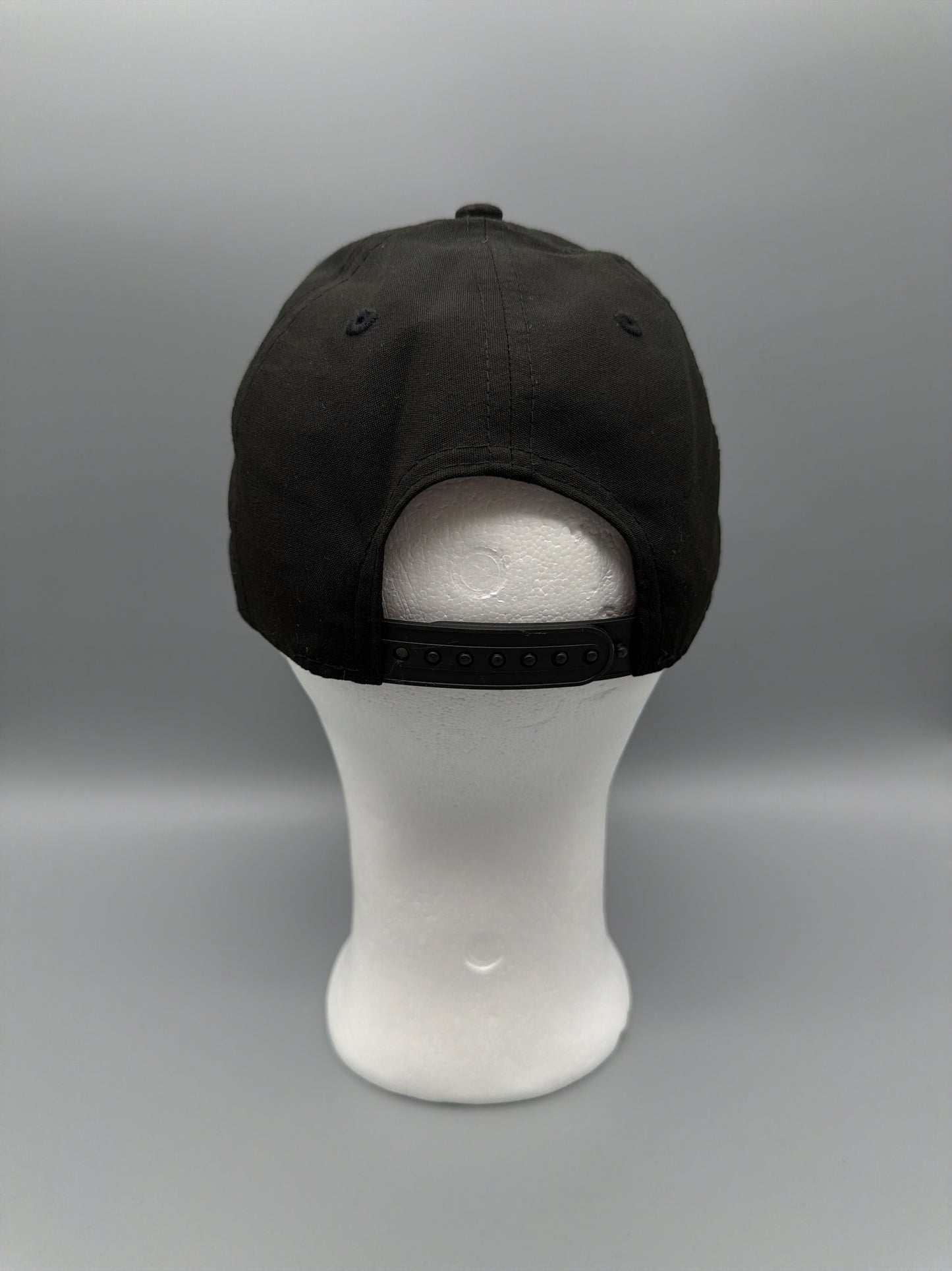 New Era Chicago Bulls 9FORTY Embossed Cap - All Black