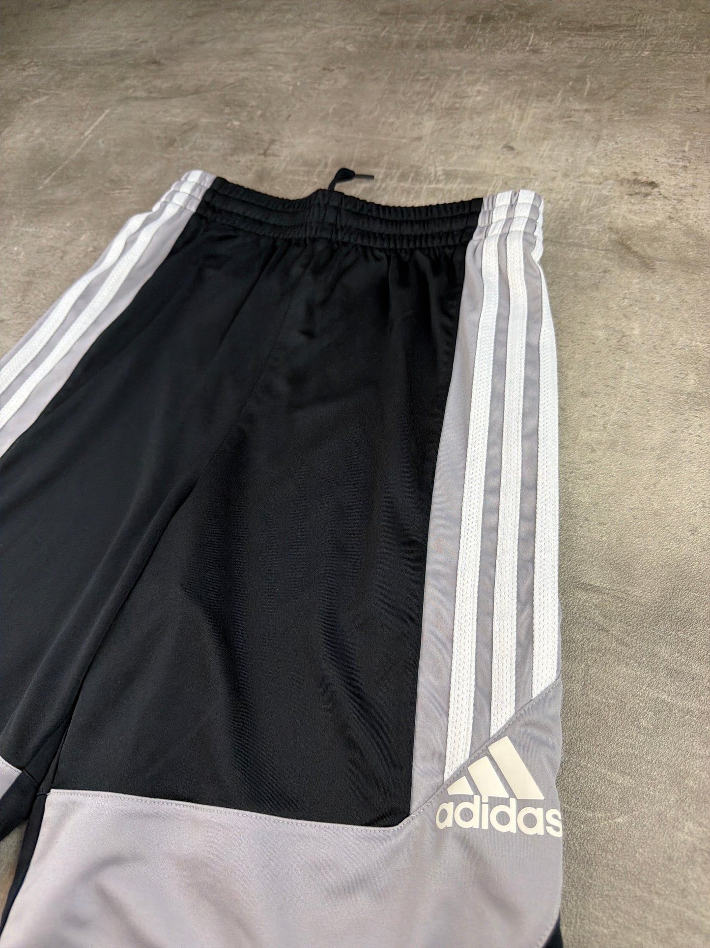 Adidas Three-Stripe Colorblock Basketball Shorts - Black / Grey