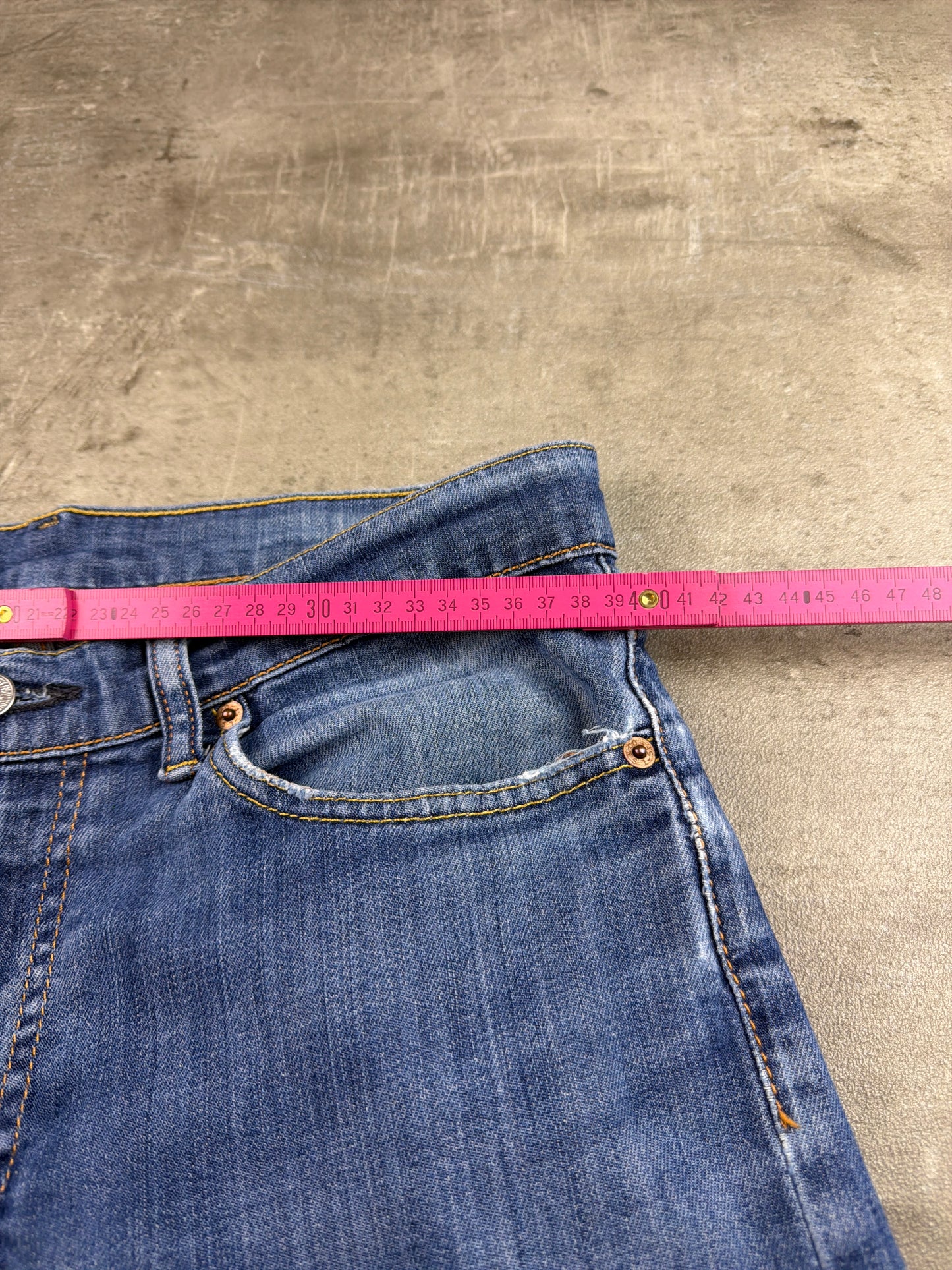 Levi’s Vintage 751 Straight Leg Denim Jeans - Faded Blue Wash