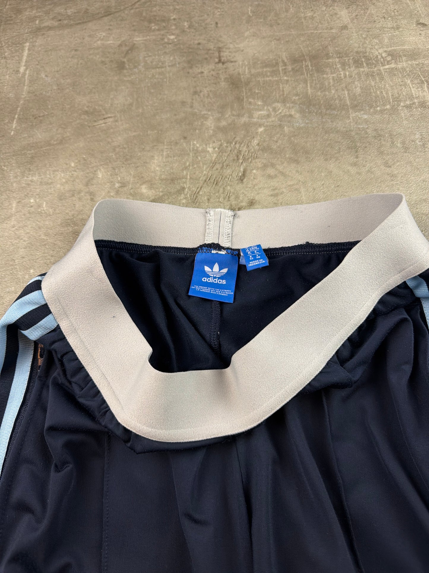 Adidas Three Stripes Trackpants – Navy / Light Blue