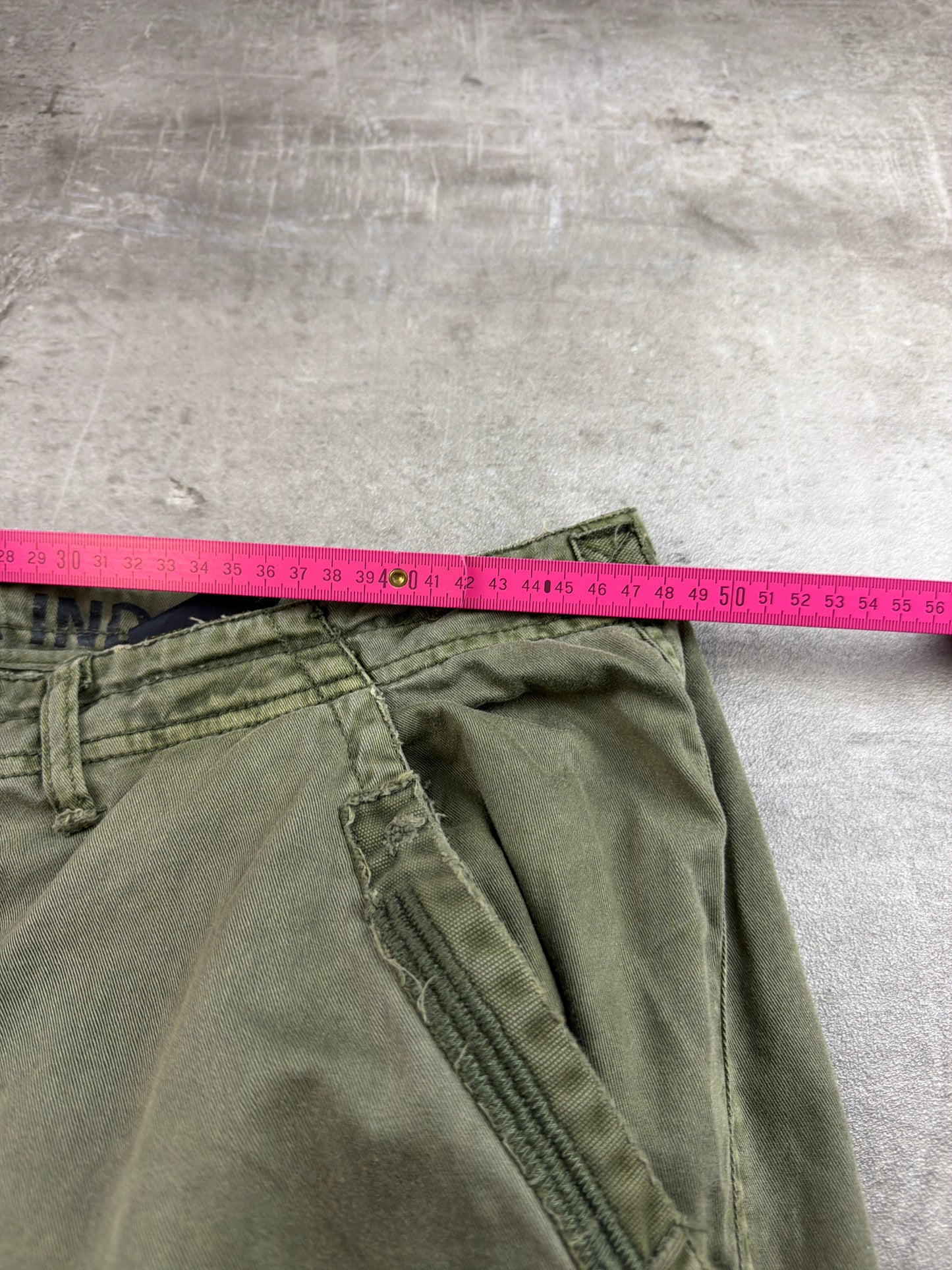 Alpha Industries Vintage Wide-Leg Cargo Pants - Olive Green