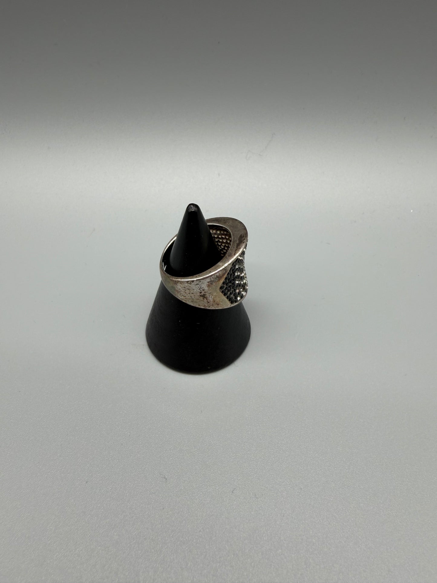Pierre Lang Paris Glamour "Glitz" Chunky Statement Ring – Silver / Rhinestone Pavé