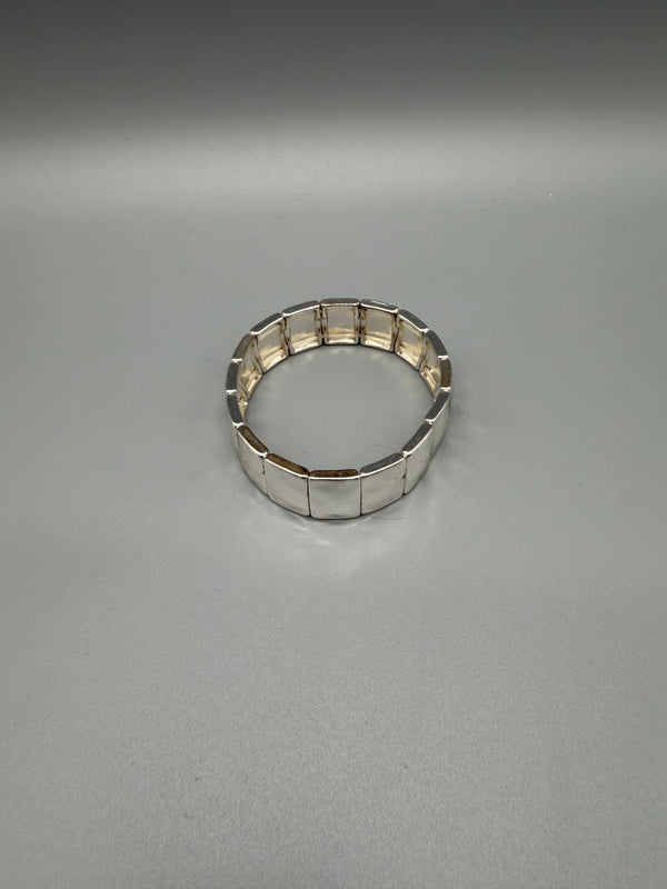 Pierre Lang Chunky Segment Elastic Bangle Bracelet - Metallic Silver