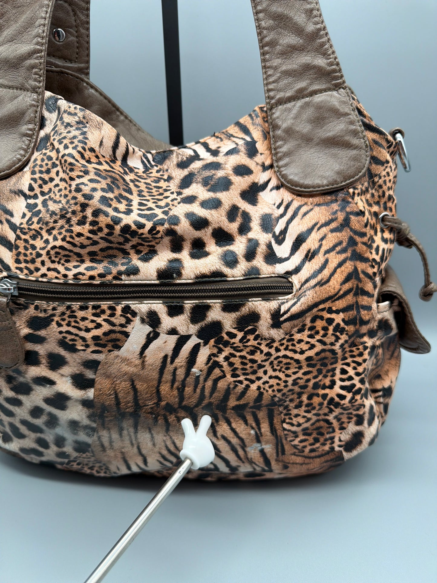 Angel Kiss Vintage Y2K Chunky "Safari Chic" Hobo Shoulder Bag - Animal Leopard Tiger Print