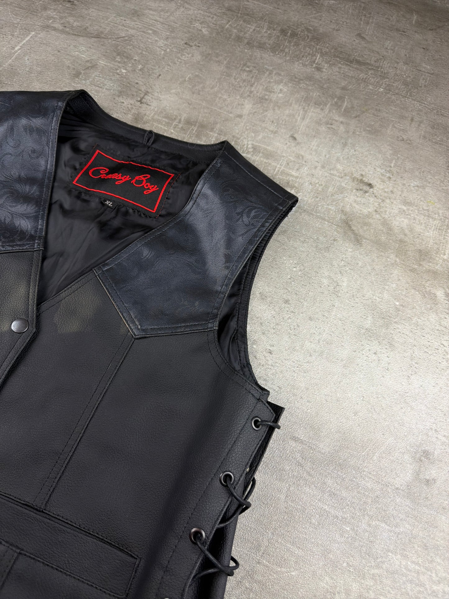 Creasy Boy Vintage Biker Lace-Up Leather Vest - All Black / Western Embossed