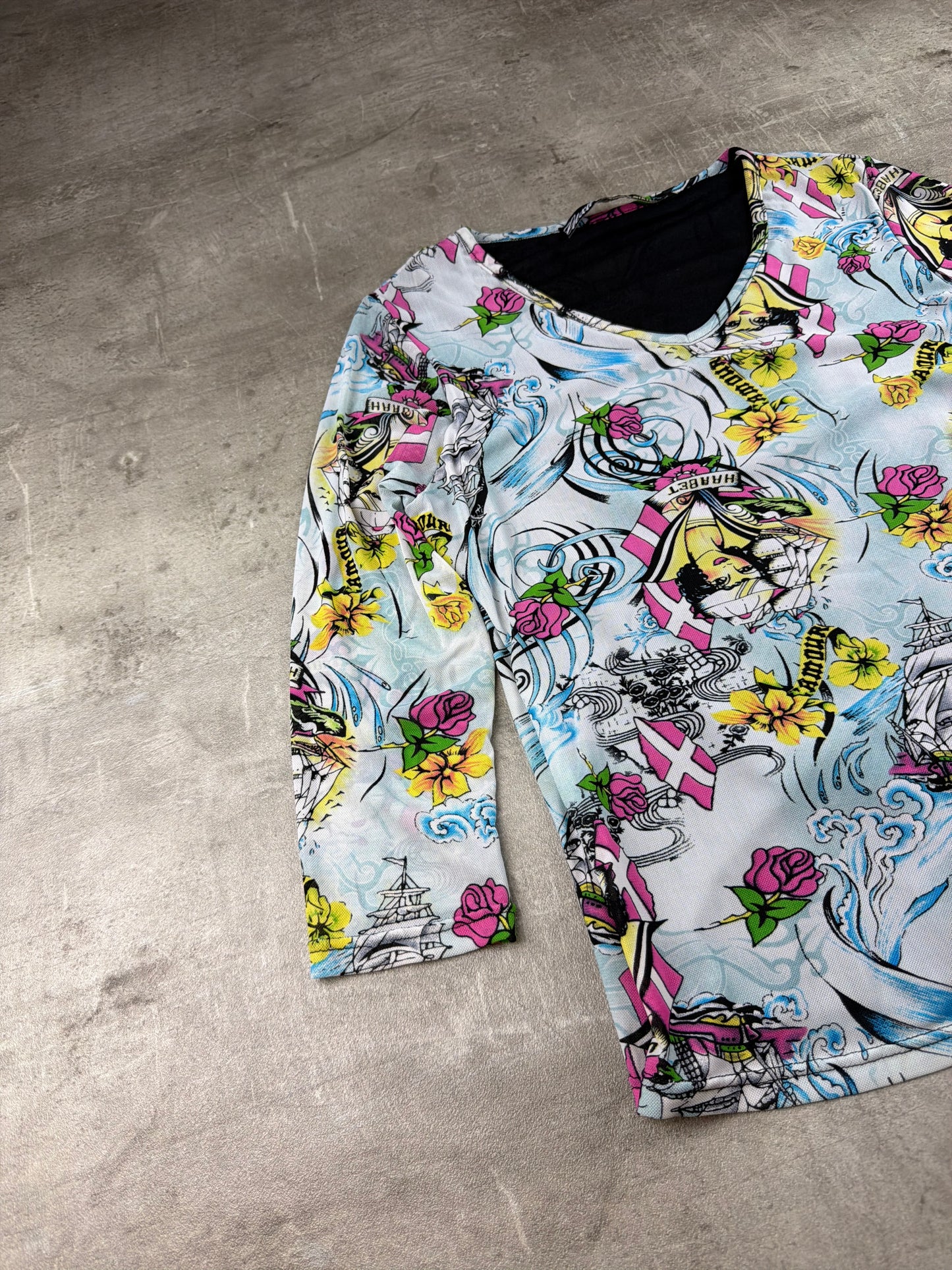 Miss Sixty Archive "Sailor Tattoo" Graphic V-Neck Longsleeve – Multicolor Y2K All-Over Print