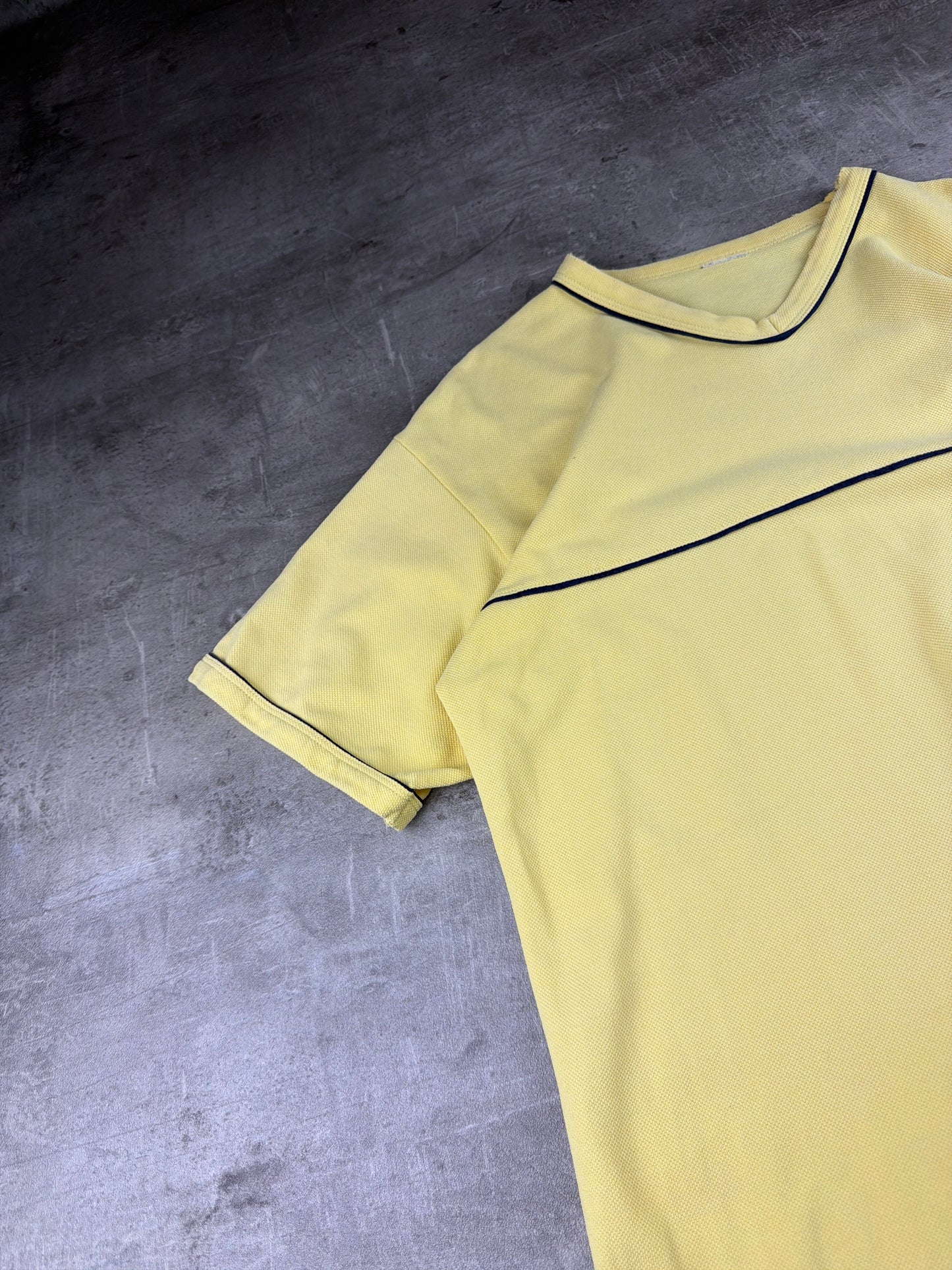 Nike Sportswear "V-Neck" Jersey Tee - Pastel Yellow