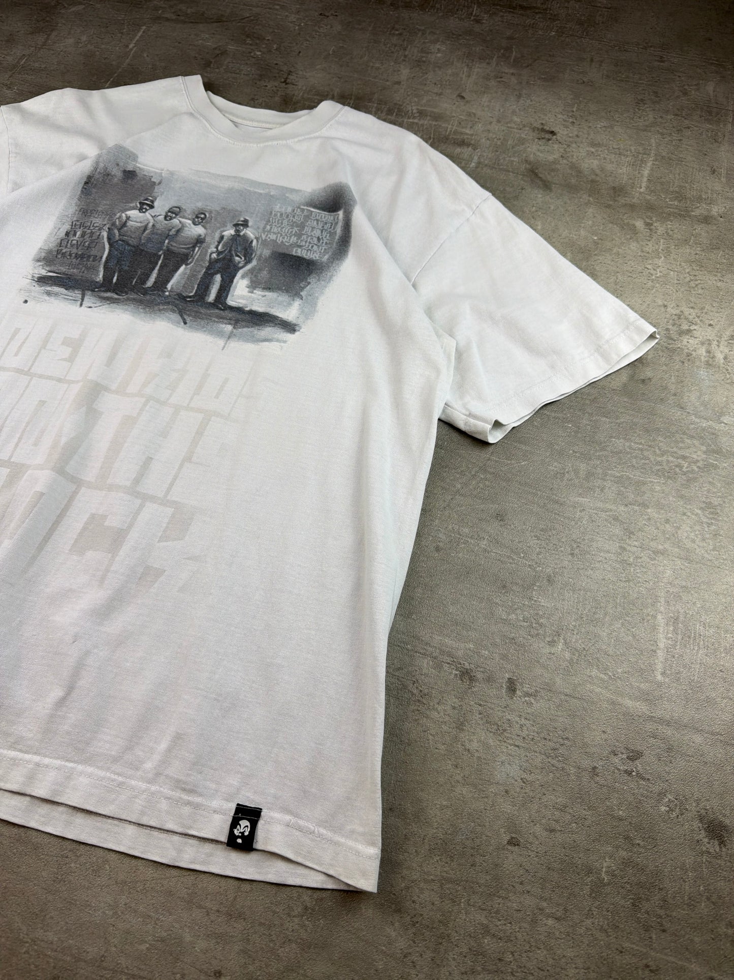 Vintage "New Kid On The Block" Street Graphic Boxy T-Shirt – Washed White / Hip Hop Aesthetic