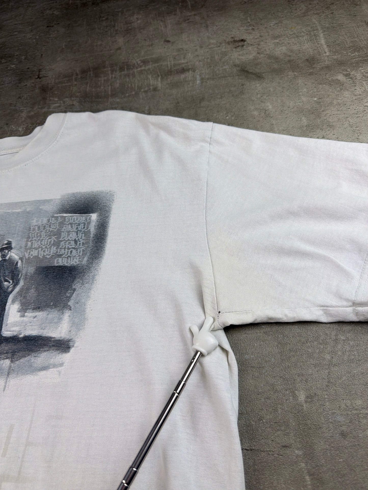 Vintage "New Kid On The Block" Street Graphic Boxy T-Shirt – Washed White / Hip Hop Aesthetic