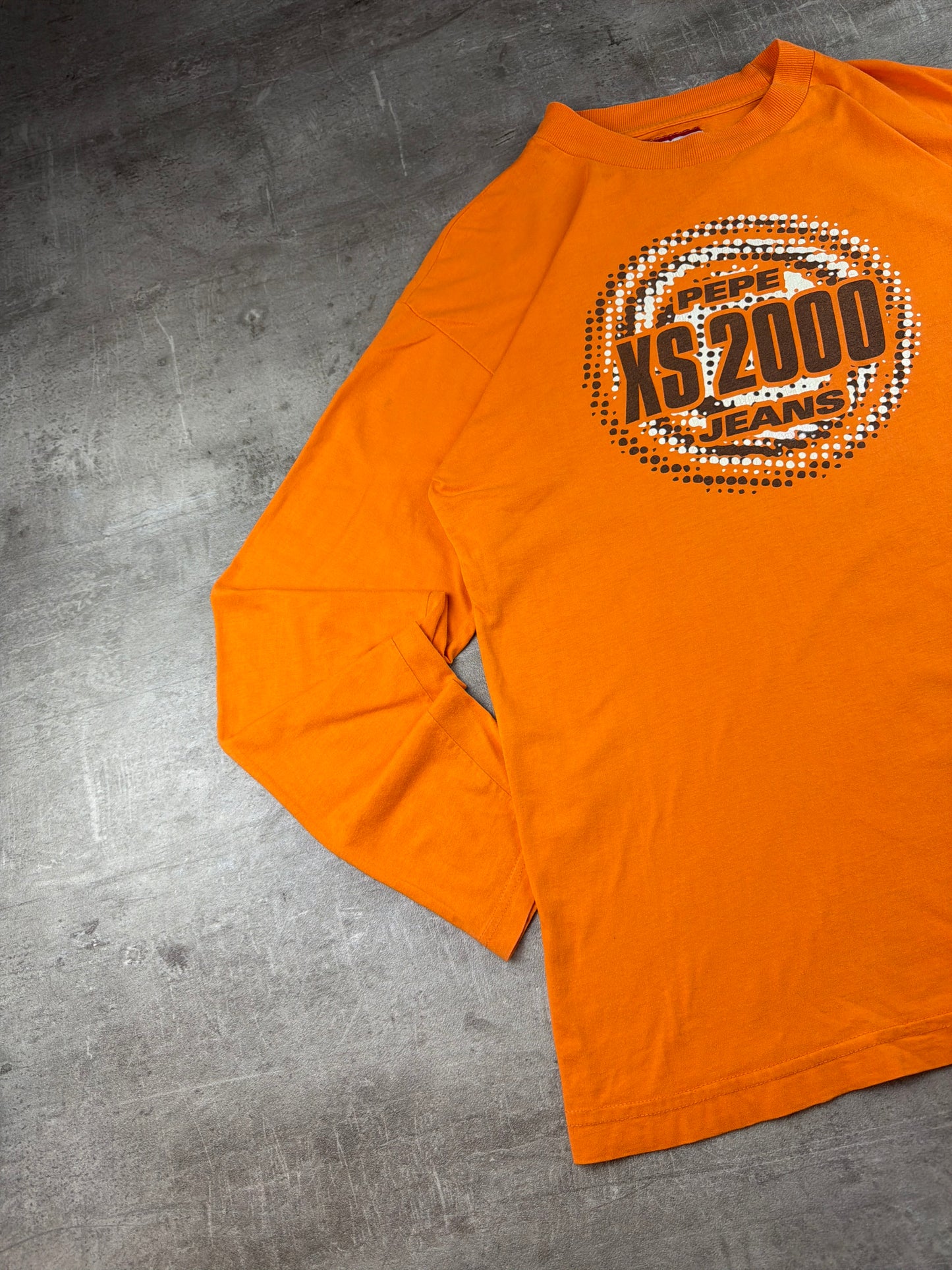 Pepe Jeans 2000s "XS 2000" Cyber Graphic Longsleeve – Neon Orange / Earth Brown