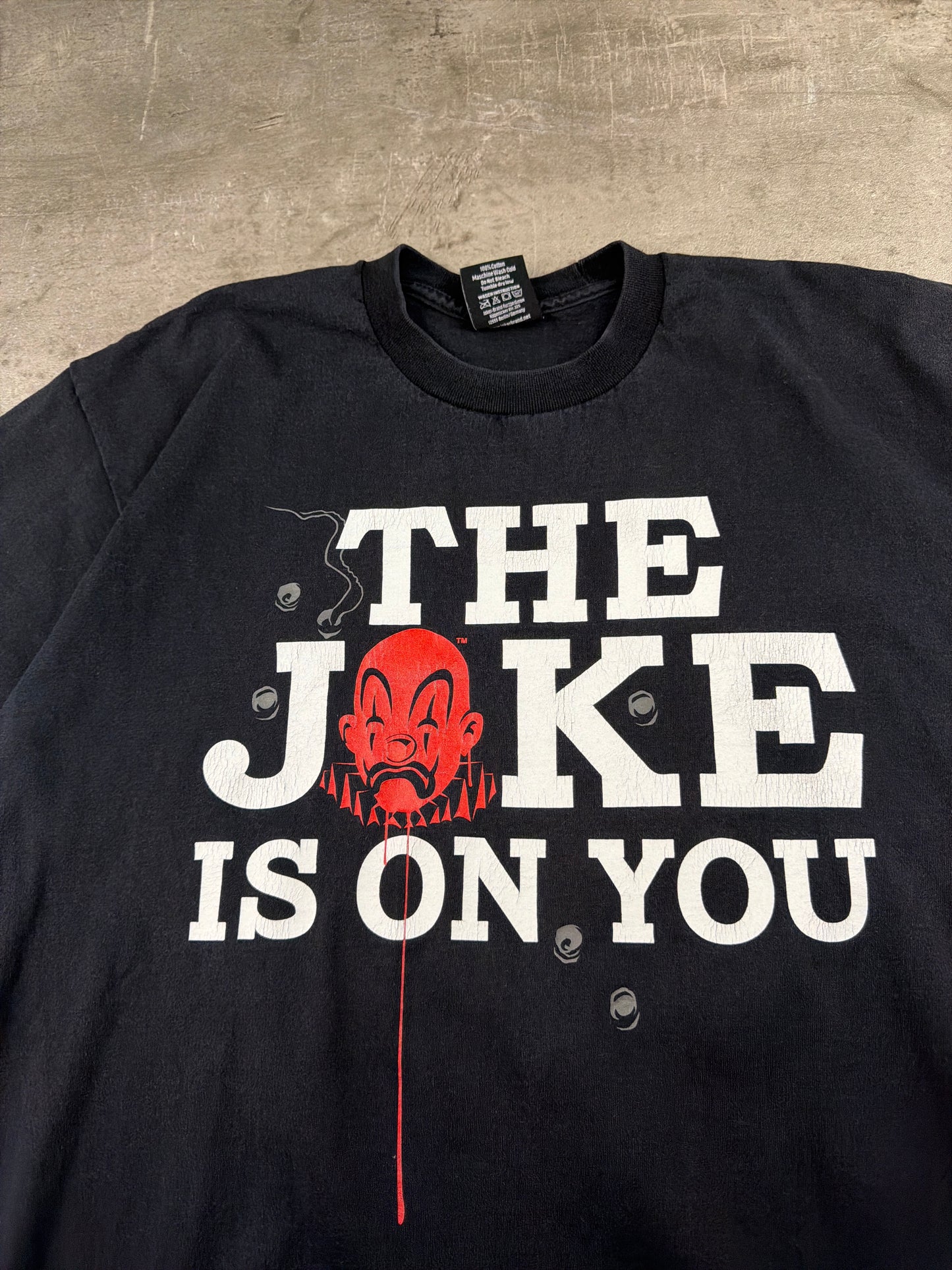 Joker Brand Rare 00s "The Joke Is On You" Graphic T-Shirt - Streetwear Black / Red