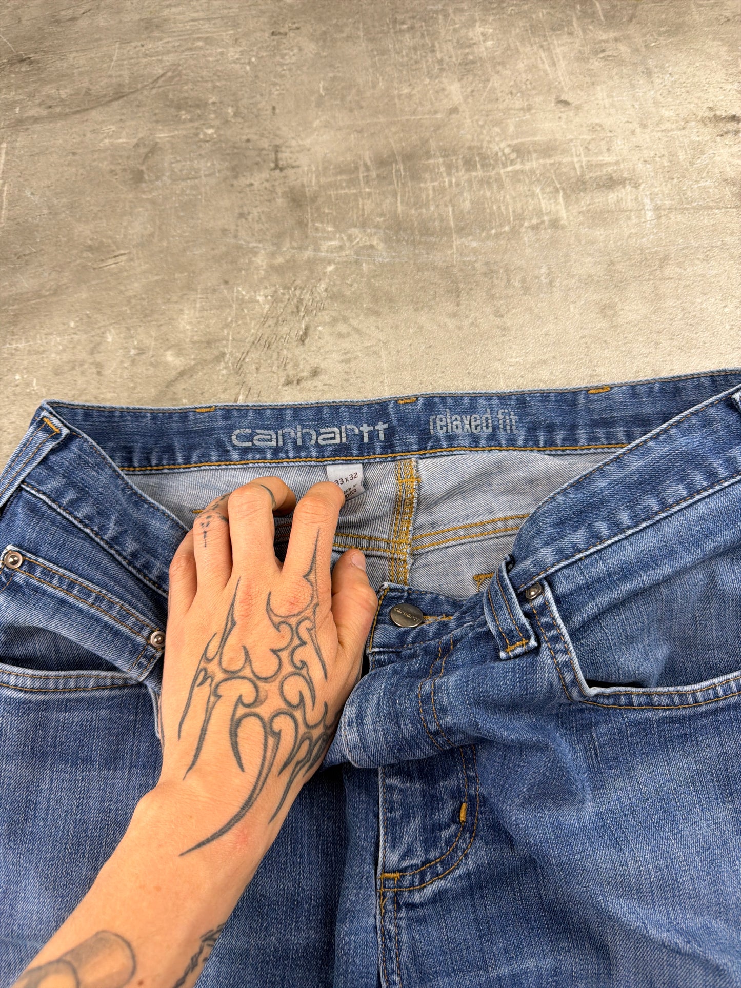 Carhartt Workwear "Relaxed Fit" Baggy Denim Jeans - Mid Blue Washed / Faded