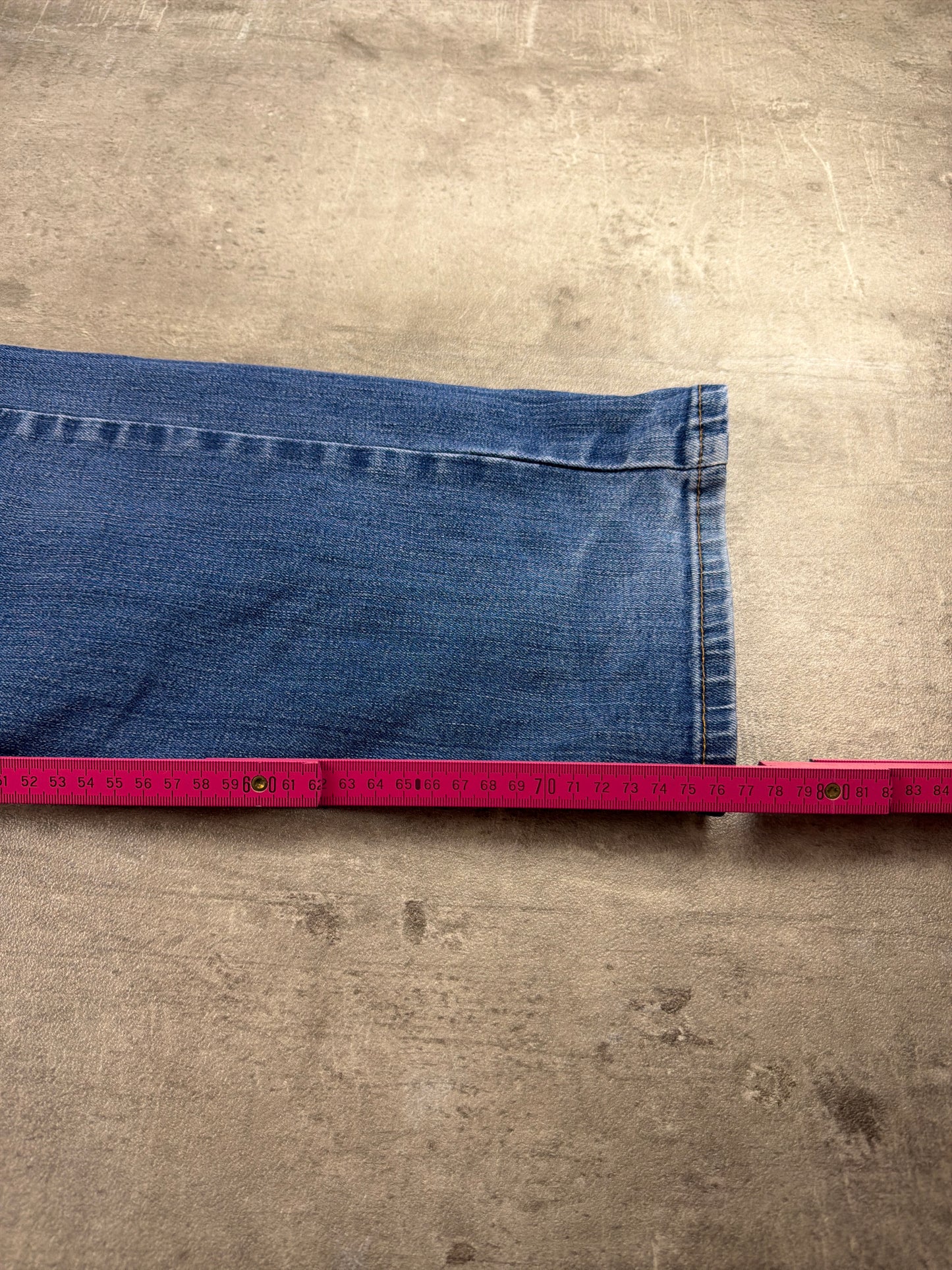 Carhartt Workwear "Relaxed Fit" Baggy Denim Jeans - Mid Blue Washed / Faded