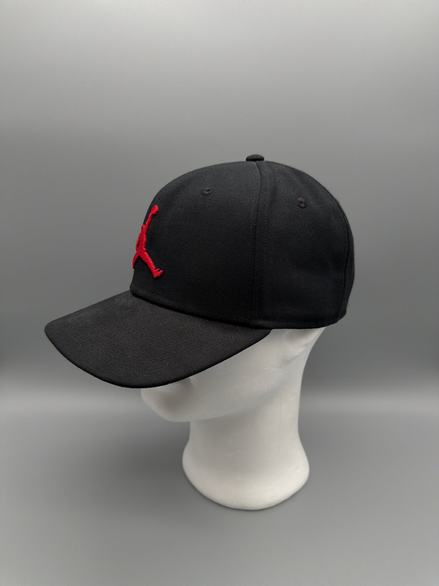 Nike Air Jordan Jumpman Snapback Cap - Black / Red
