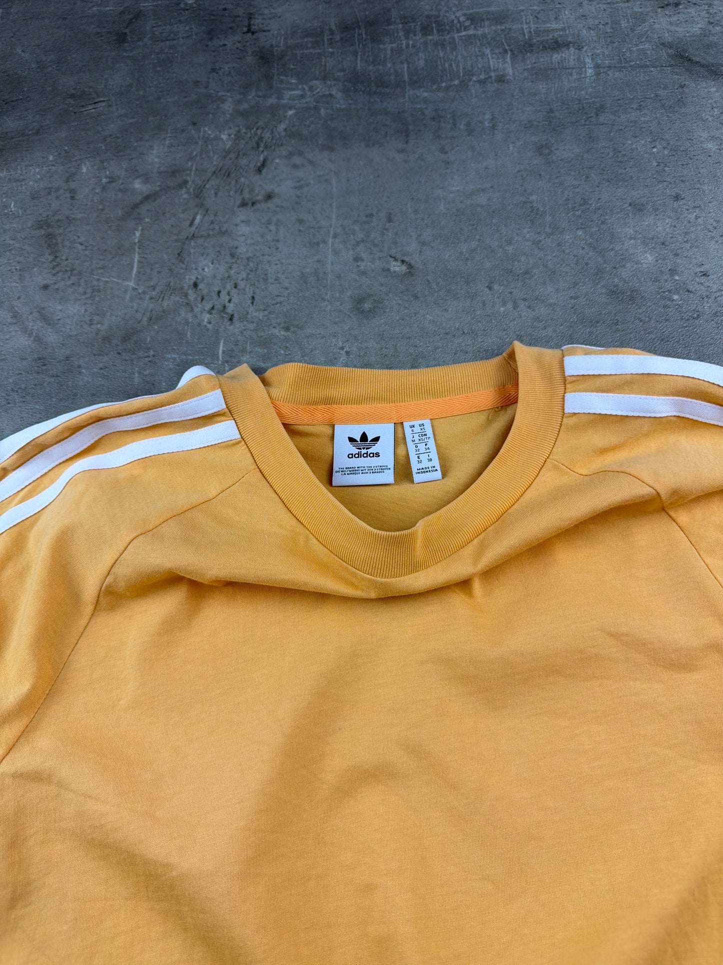 Adidas Originals Trefoil "3-Stripes" Cropped Baby Tee - Ochre / Pastel Yellow