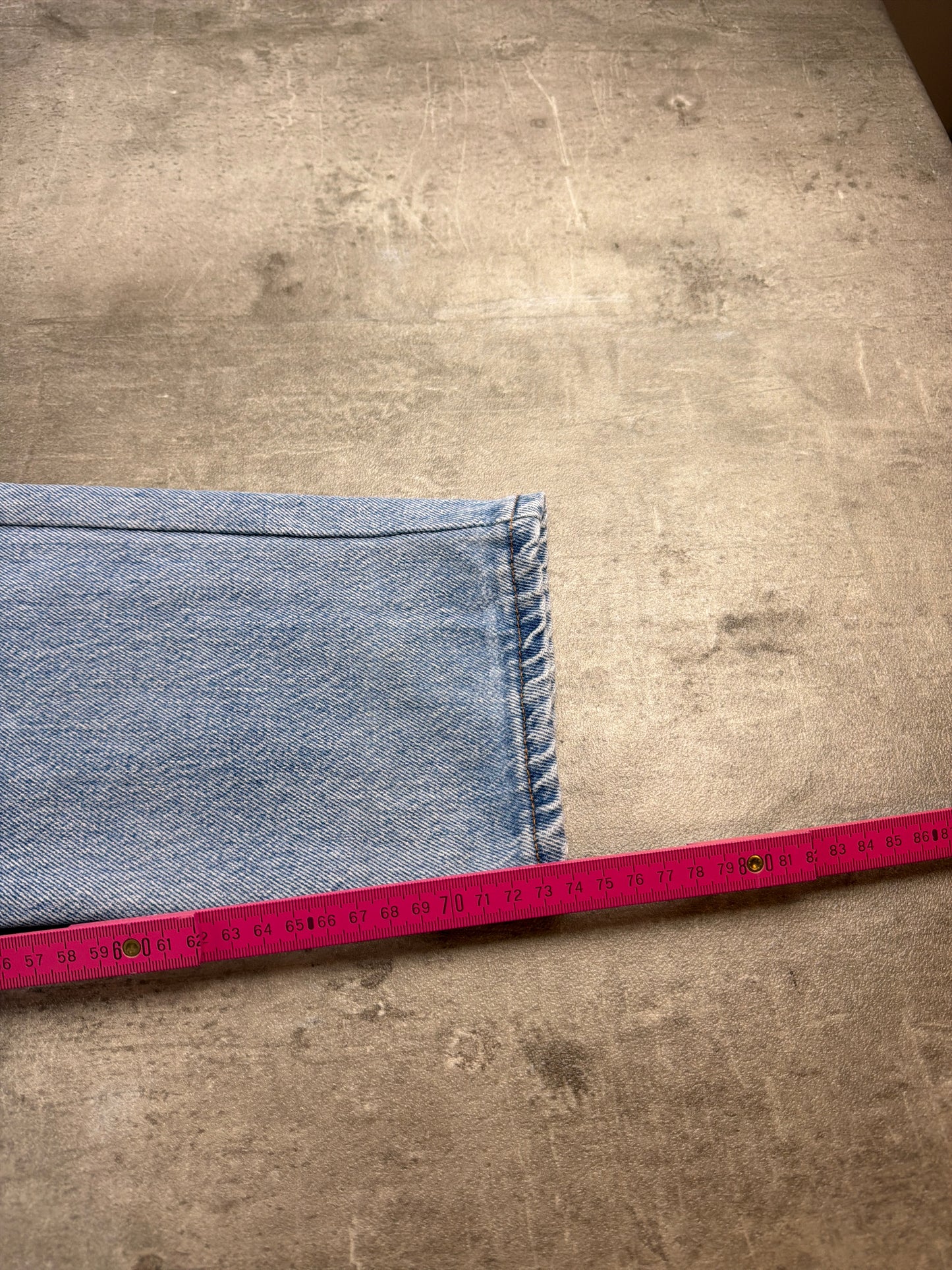 Levi's 501 Straight Leg Denim Jeans - Light Blue Wash