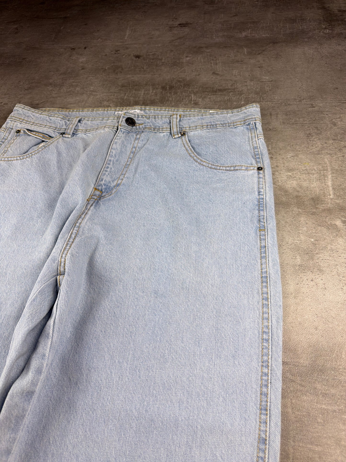 DNKRS "Loose Fit" Y2K Baggy Denim Jeans - Light Blue Wash