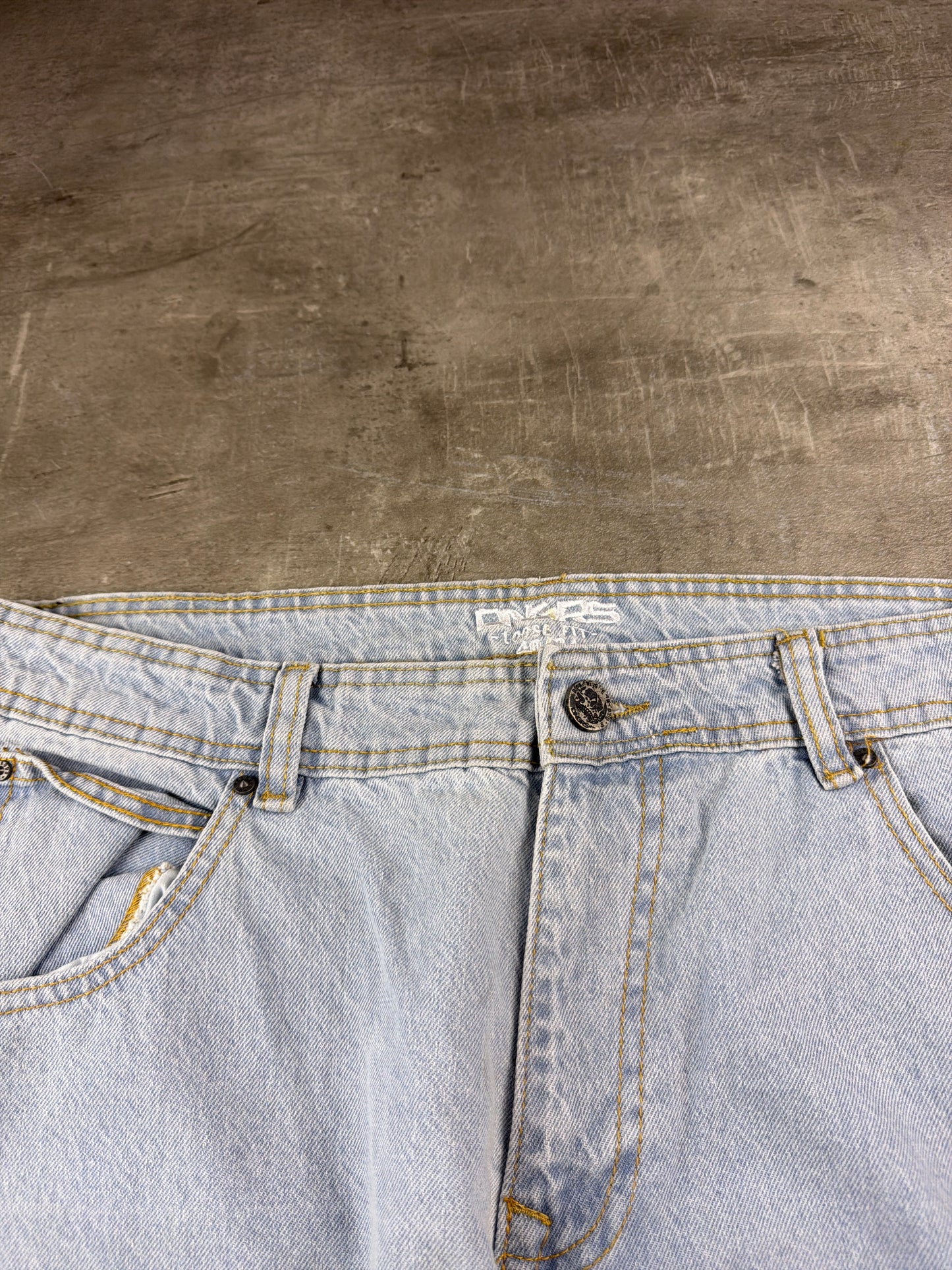 DNKRS "Loose Fit" Y2K Baggy Denim Jeans - Light Blue Wash