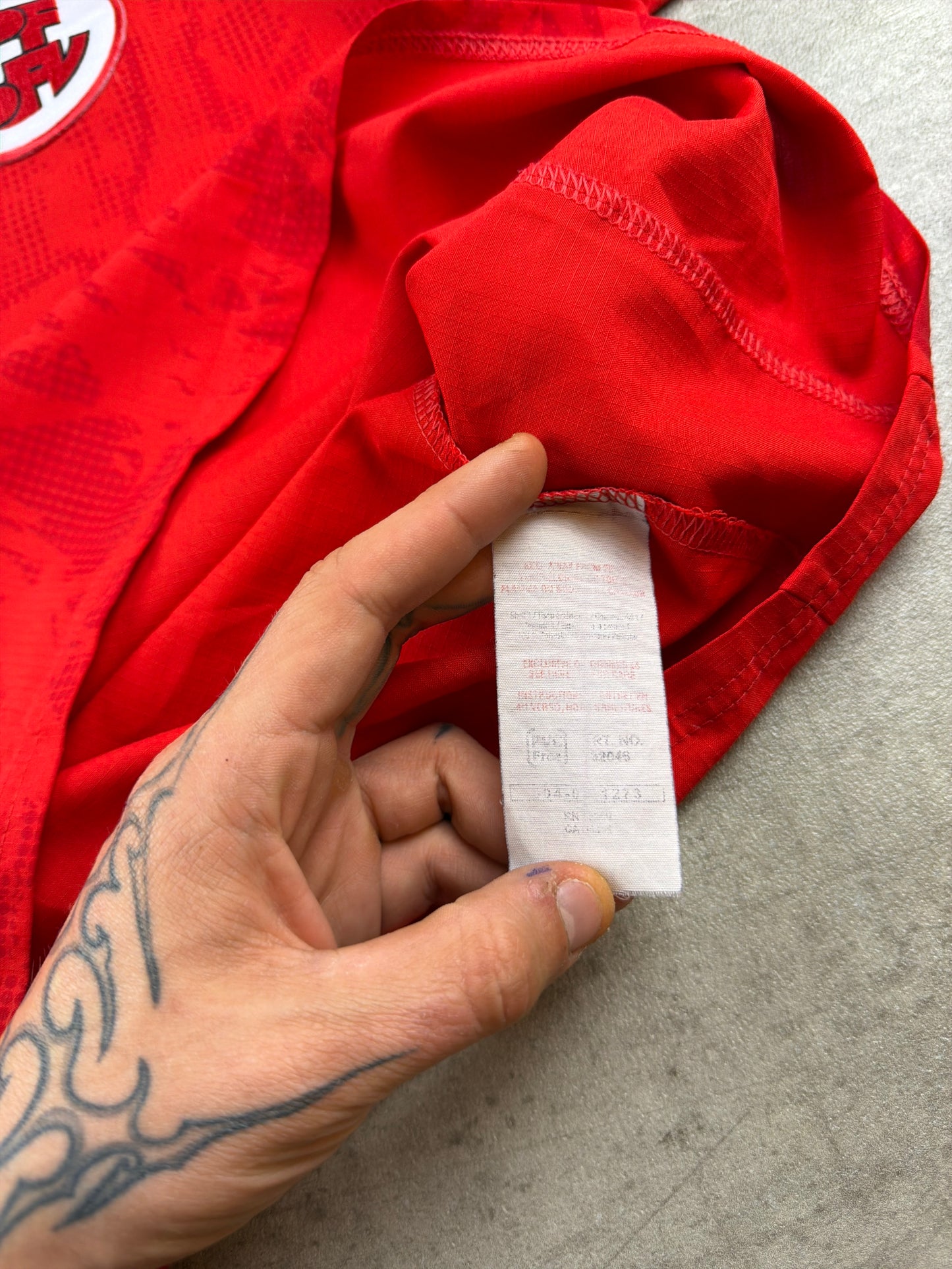 Puma 2006 Switzerland "Swiss Cross Watermark" Home Football Jersey - Blokecore Red & White