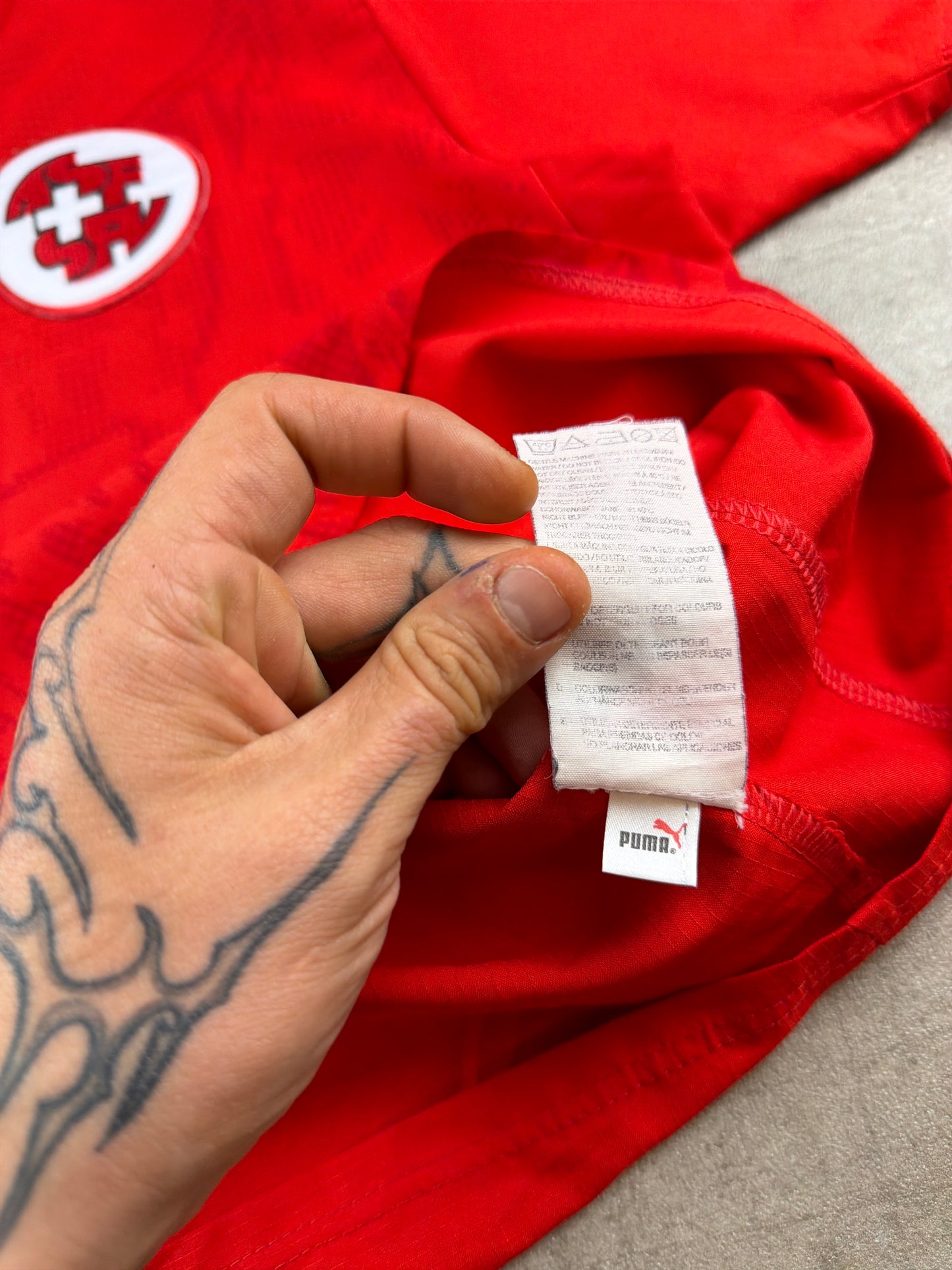 Puma 2006 Switzerland "Swiss Cross Watermark" Home Football Jersey - Blokecore Red & White