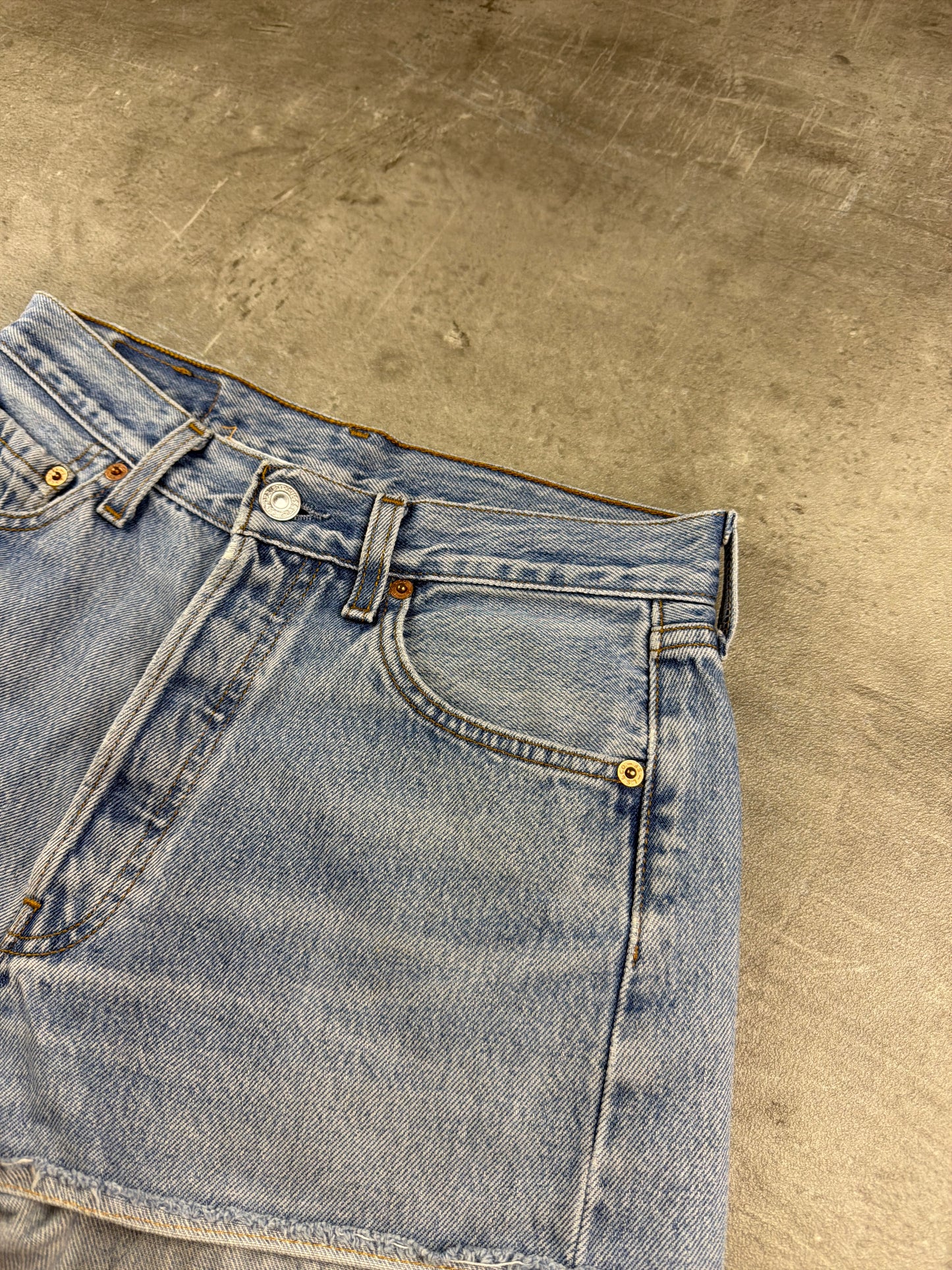 Levi's 501 "Episode" Customized Studded Denim Shorts – Light Wash