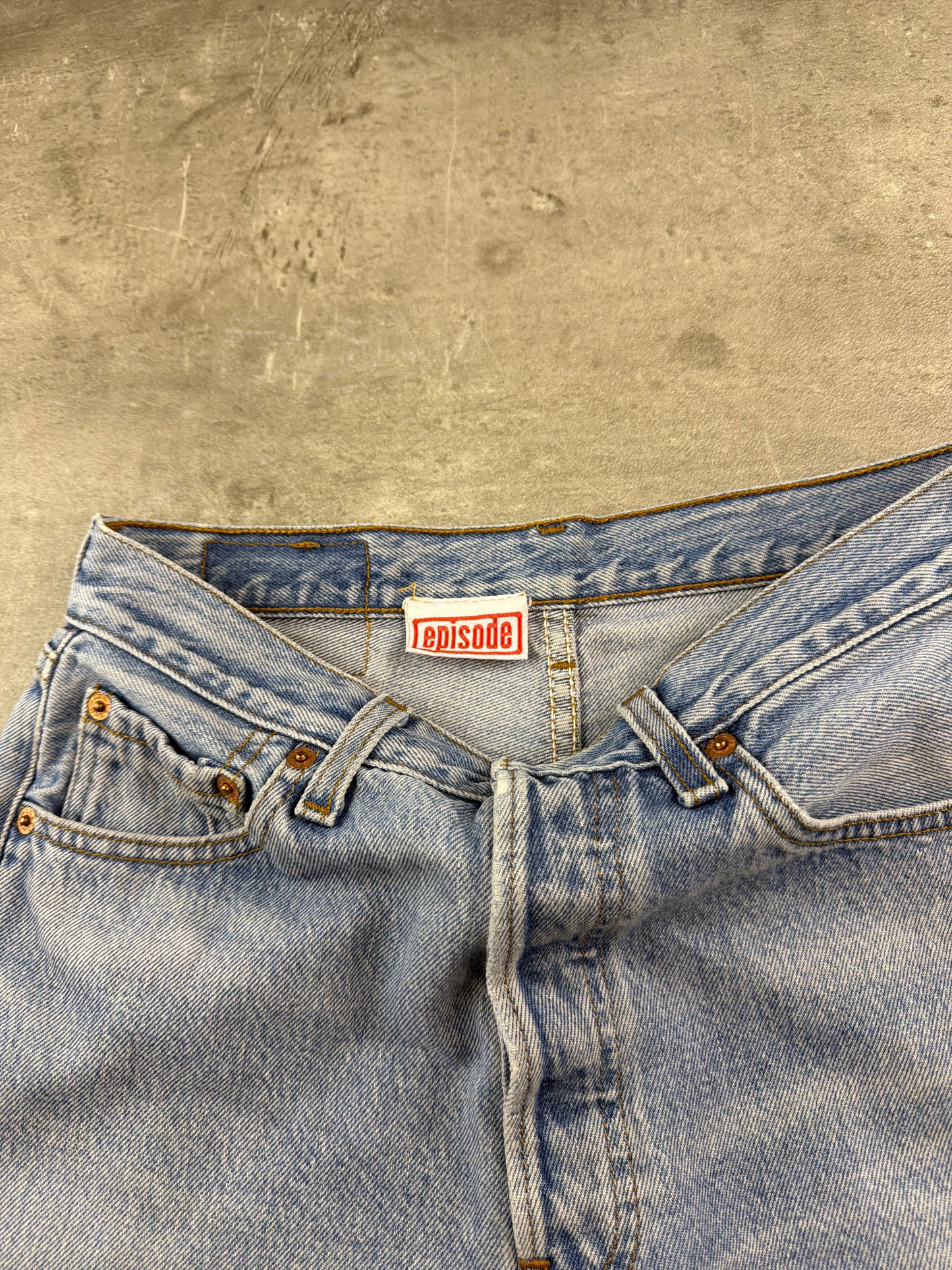 Levi's 501 "Episode" Customized Studded Denim Shorts – Light Wash