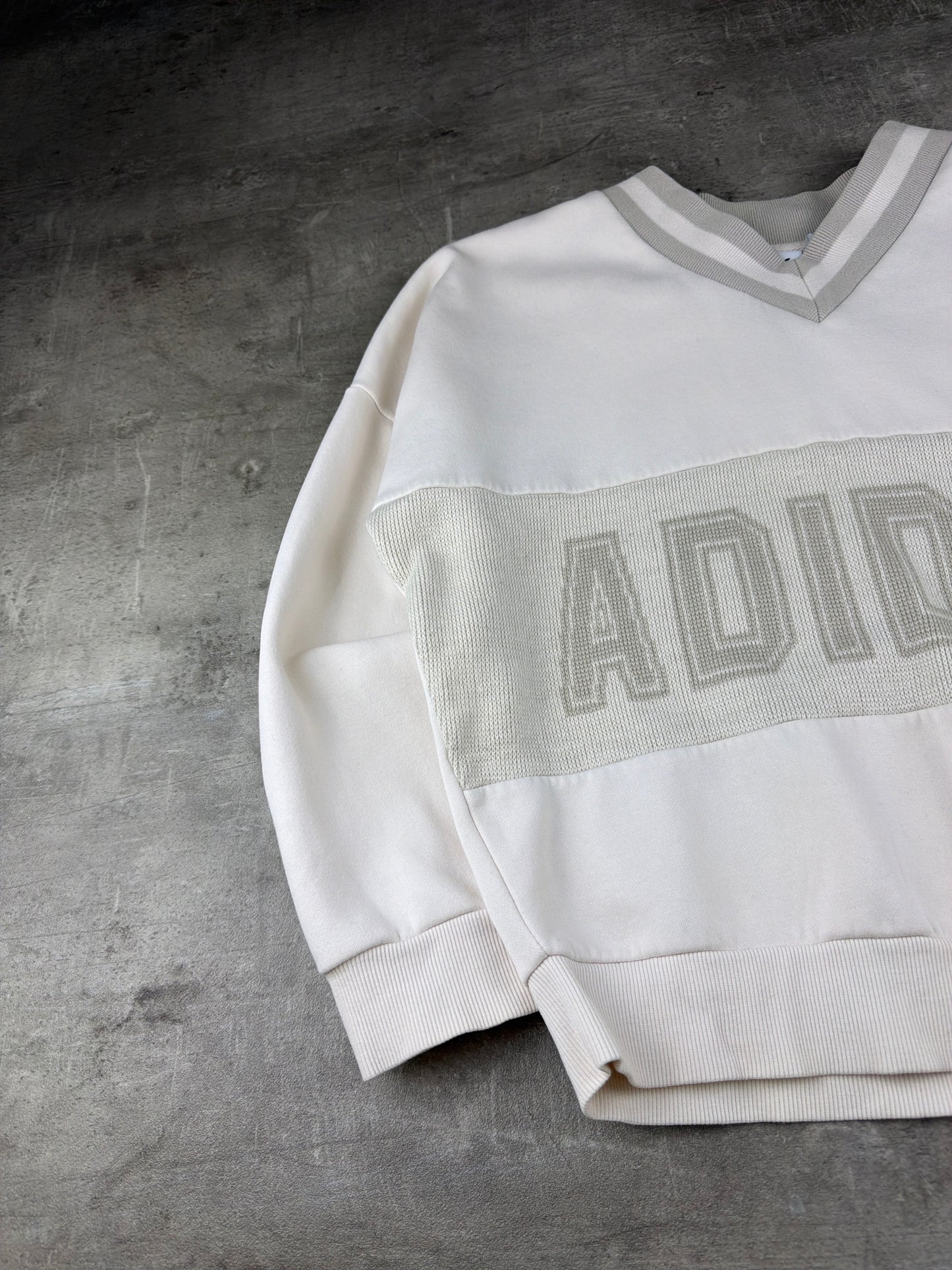 ADIDAS Archive "Cyril" V-Neck Sweater - Cream / Grey
