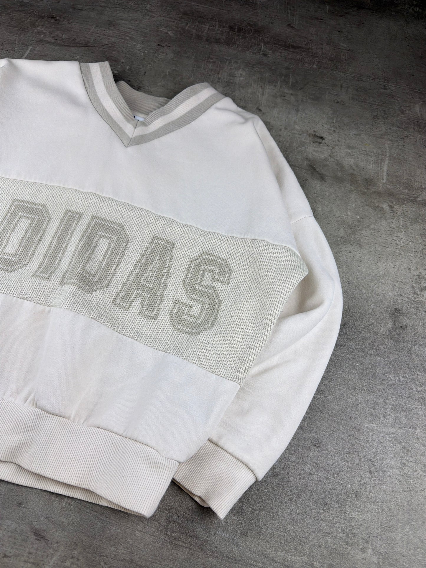 ADIDAS Archive "Cyril" V-Neck Sweater - Cream / Grey