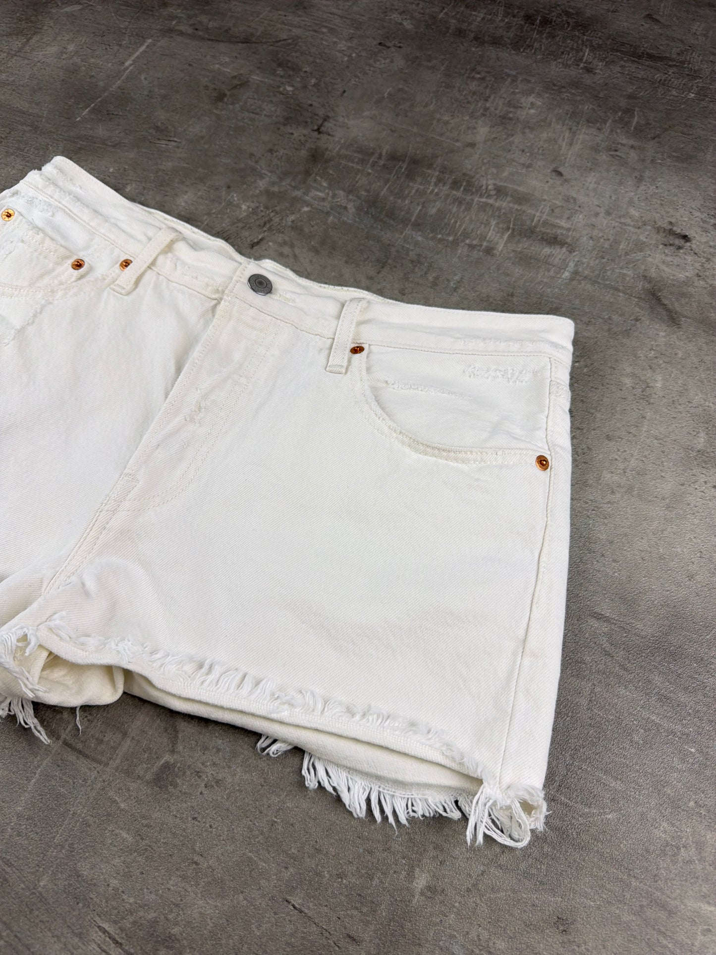 Levi's 501 Cut-Off Denim Micro Shorts - Distressed White / Y2K Indie Sleaze